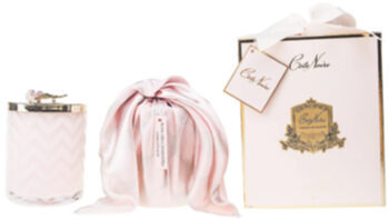 Luxuriöses Geschenkset „Herringbone Pink & Charente“ mit edler Duftkerze und Foulard / 600 g, 100 Std.