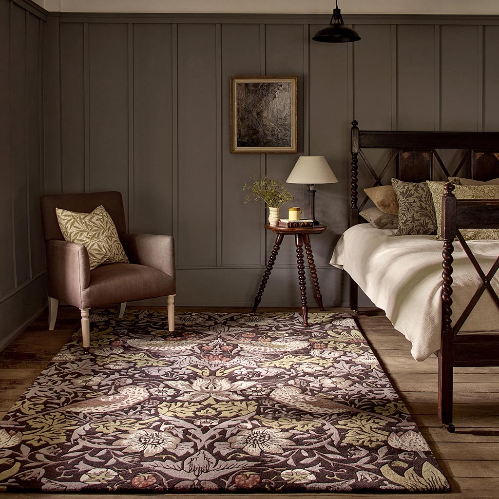 
Tapis de designer « Strawberry Thief » - tufté à la main, en 100 % pure laine vierge - 140 x 200 cm / Raisin