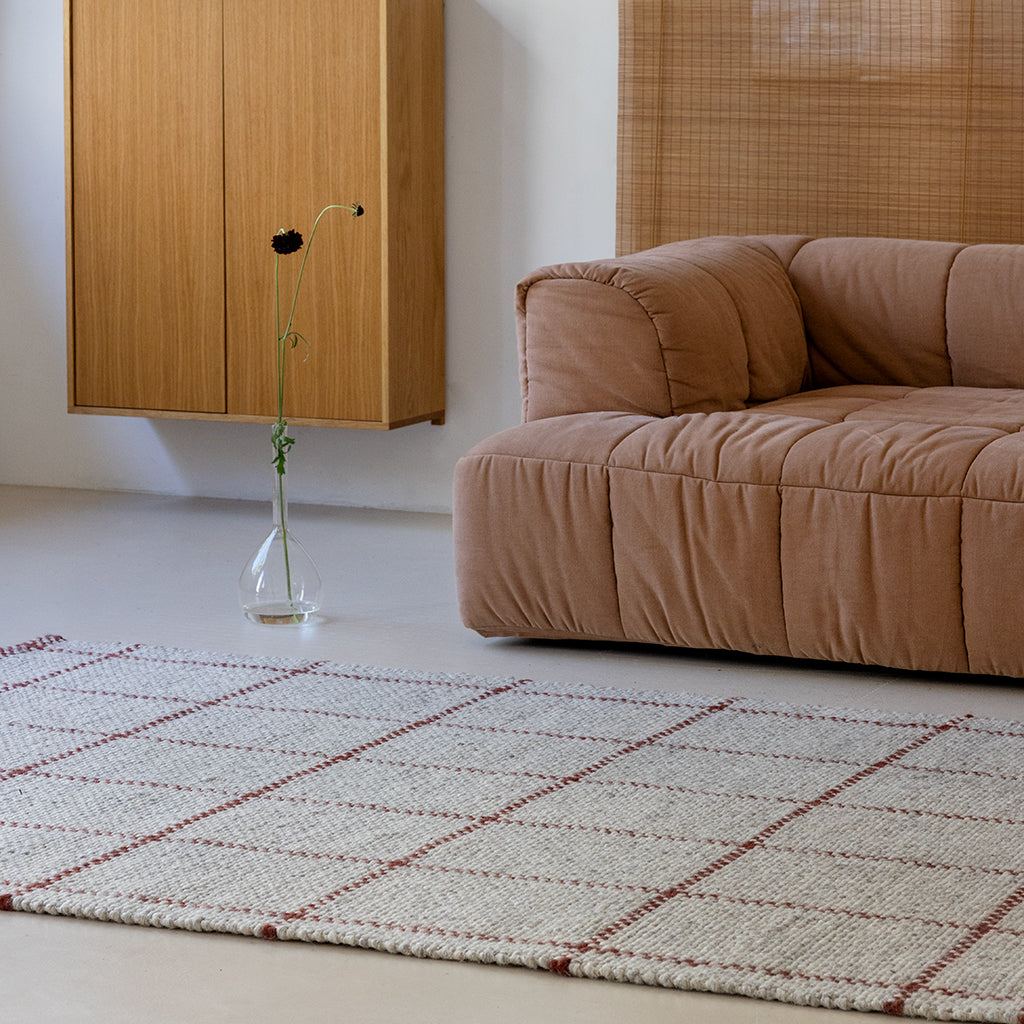
Hand-Woven Designer Wool Rug "Matter Check", Various Sizes - 140 x 200 cm / Stone & Rot