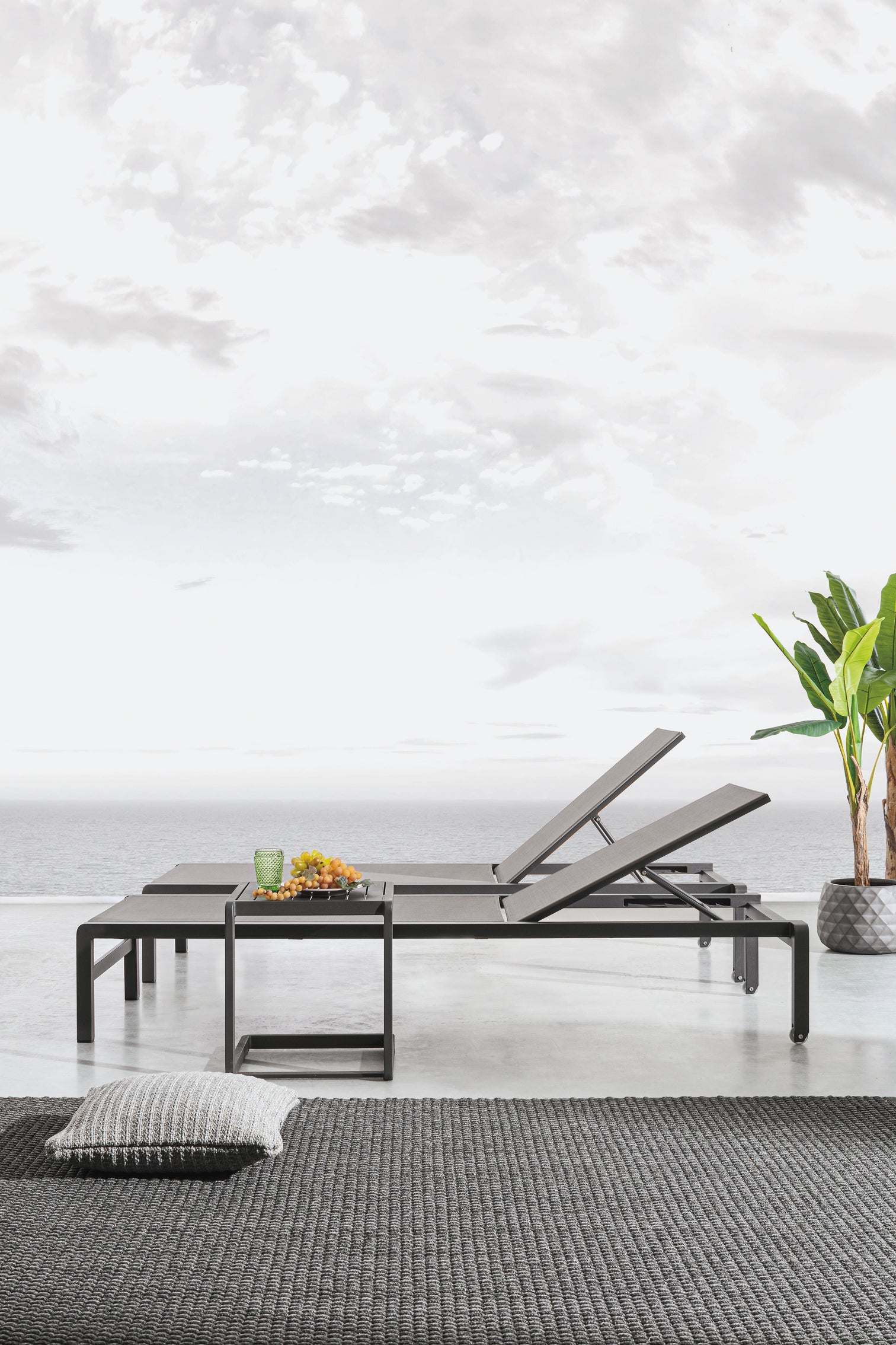
Lot de 2 tables d'appoint d'extérieur « Konnor » - Anthracite