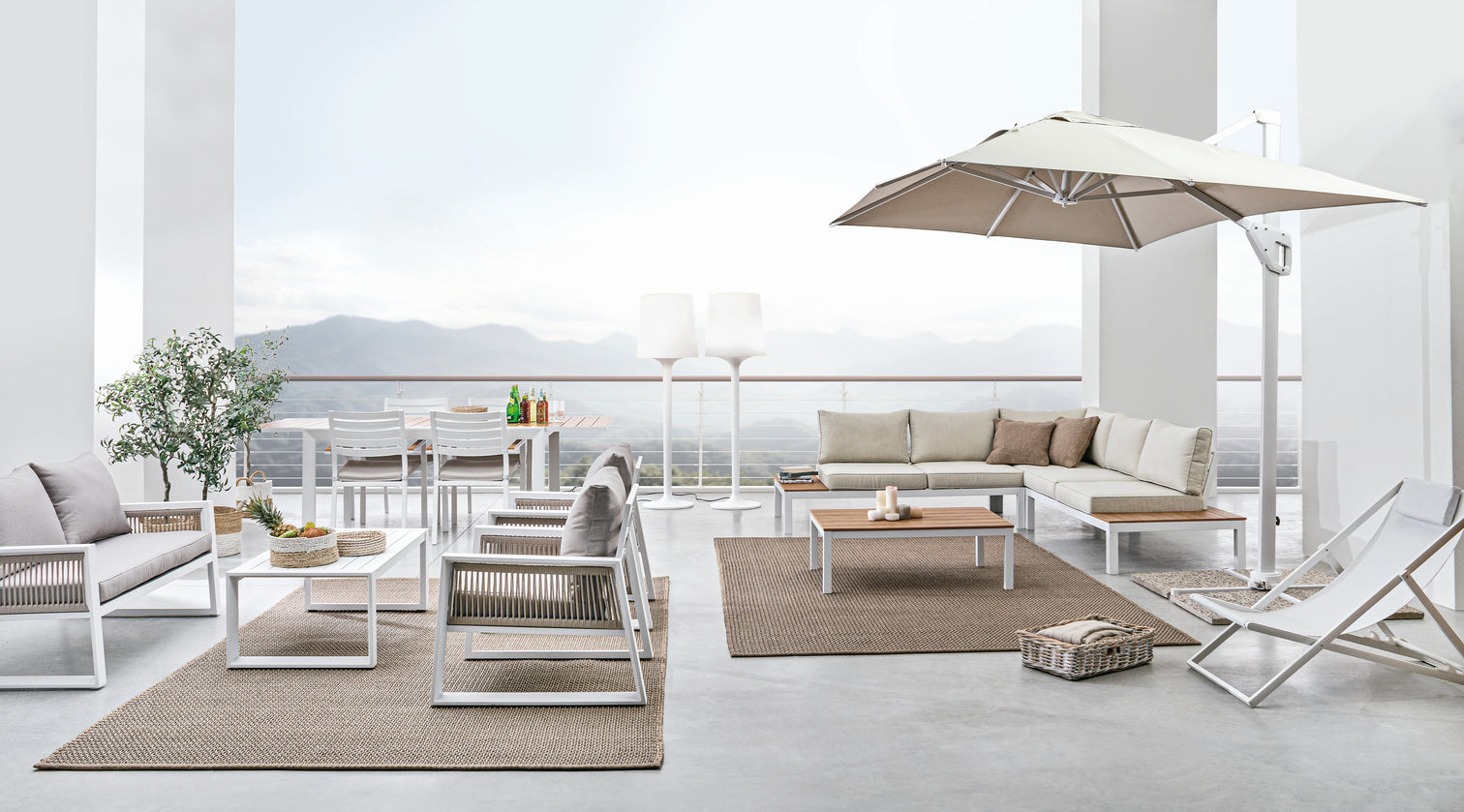 
4-Teiliges Premium Gartenlounge Set „Captiva“ - Weiss,  Hellgrau