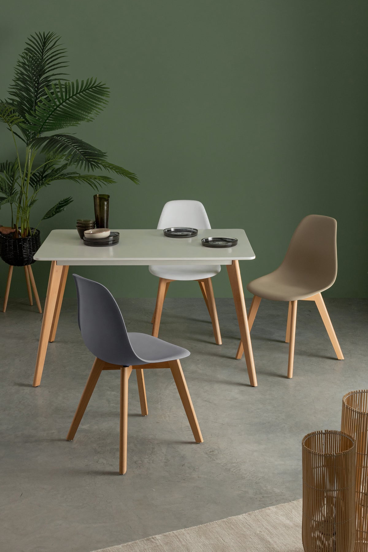 
Chaise de salle à manger de qualité « Systemo » - Pied : Naturel, Coque d'assise : Blanc