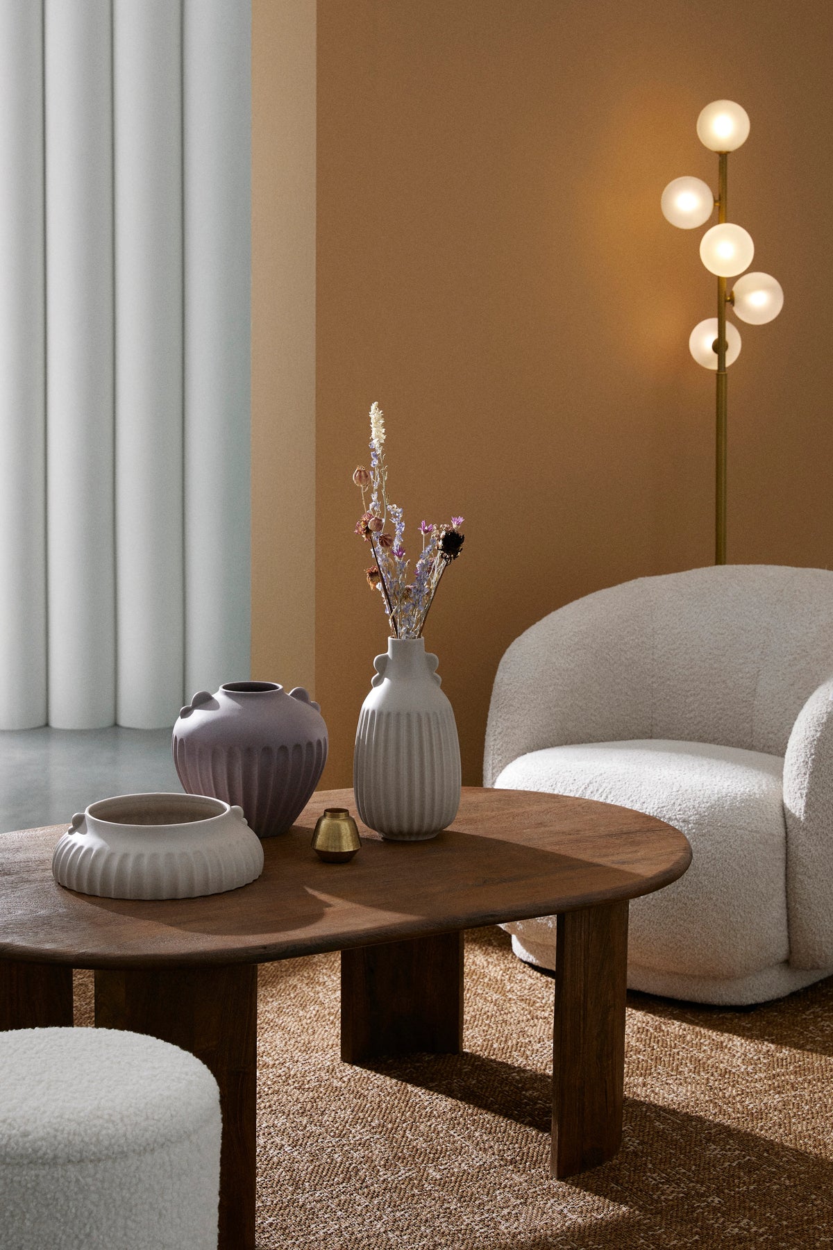 
Ovaler Massivholz Design Couchtisch „Orlando“ - Braun