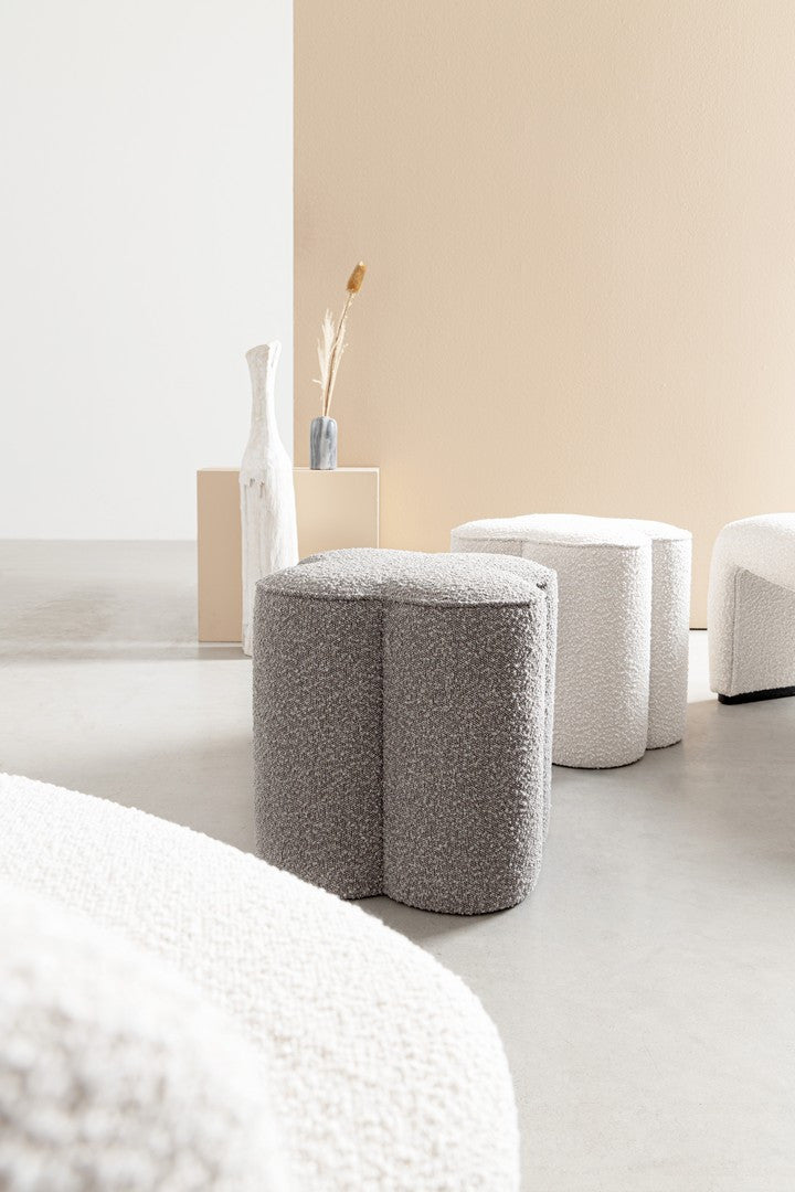 
Design Sitzpouf „Donita“ - Bouclé Hellgrau