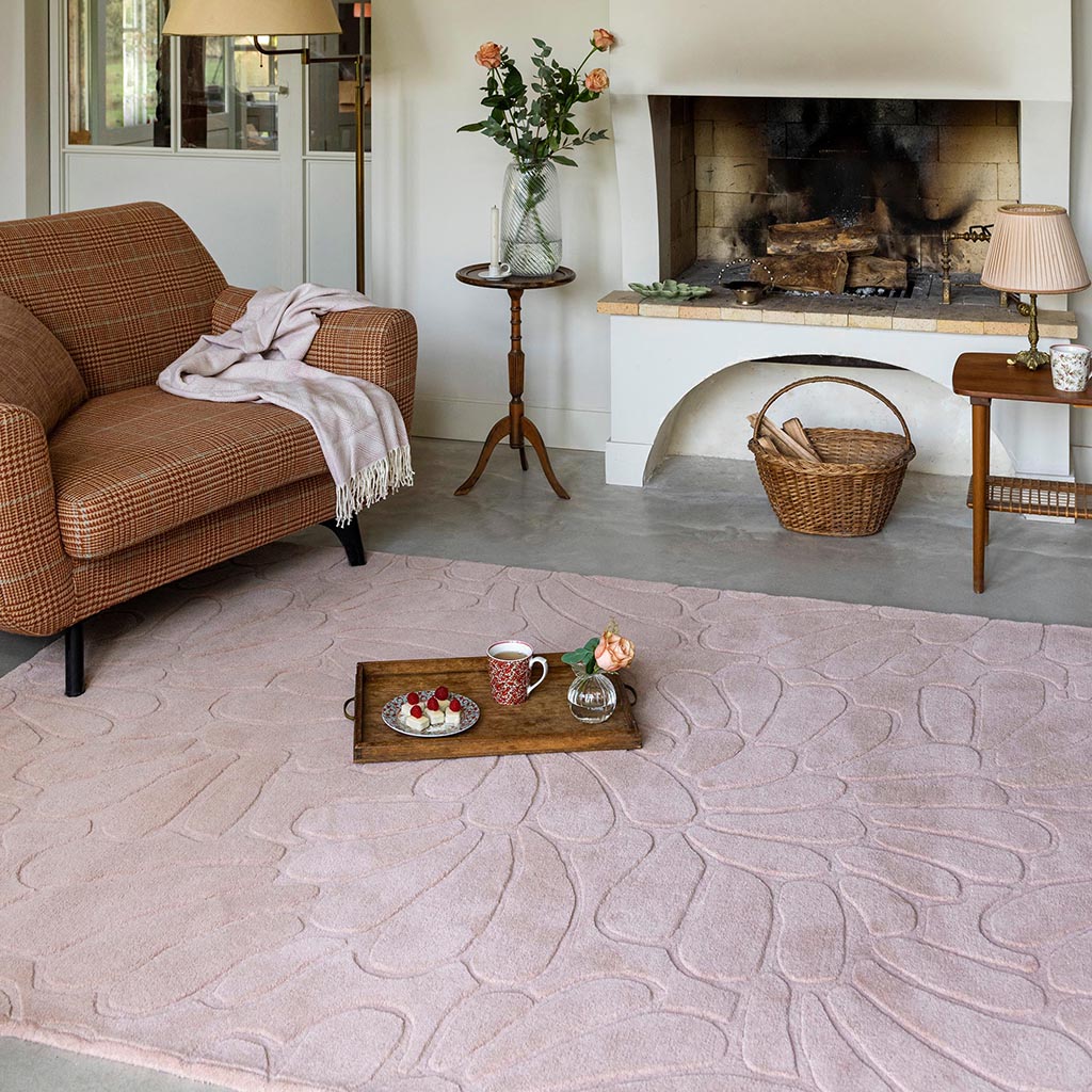 
Tapis en laine tufté à la main "Coleby Petals", plusieurs tailles - 140 x 200 cm / Rosé