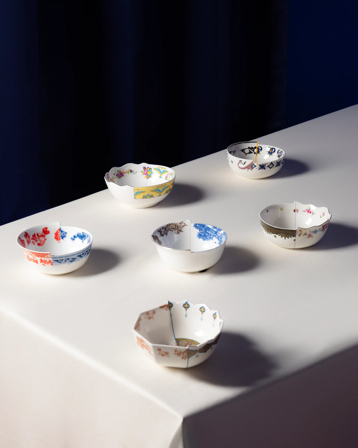 
Bol design « Hybrid Tiwanaku » en porcelaine