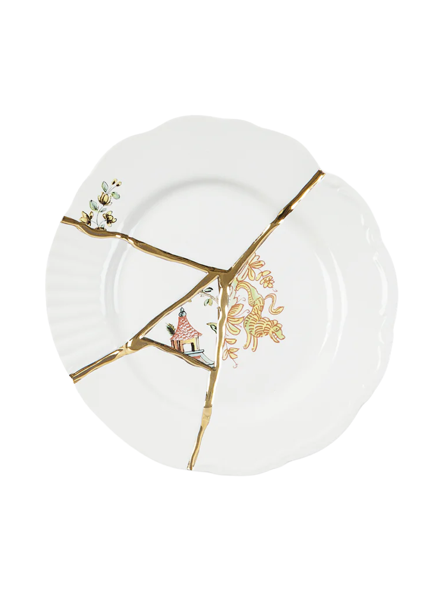 
Assiette design à salade et dessert en porcelaine « Kintsugi 03 » décorée d'or fin
