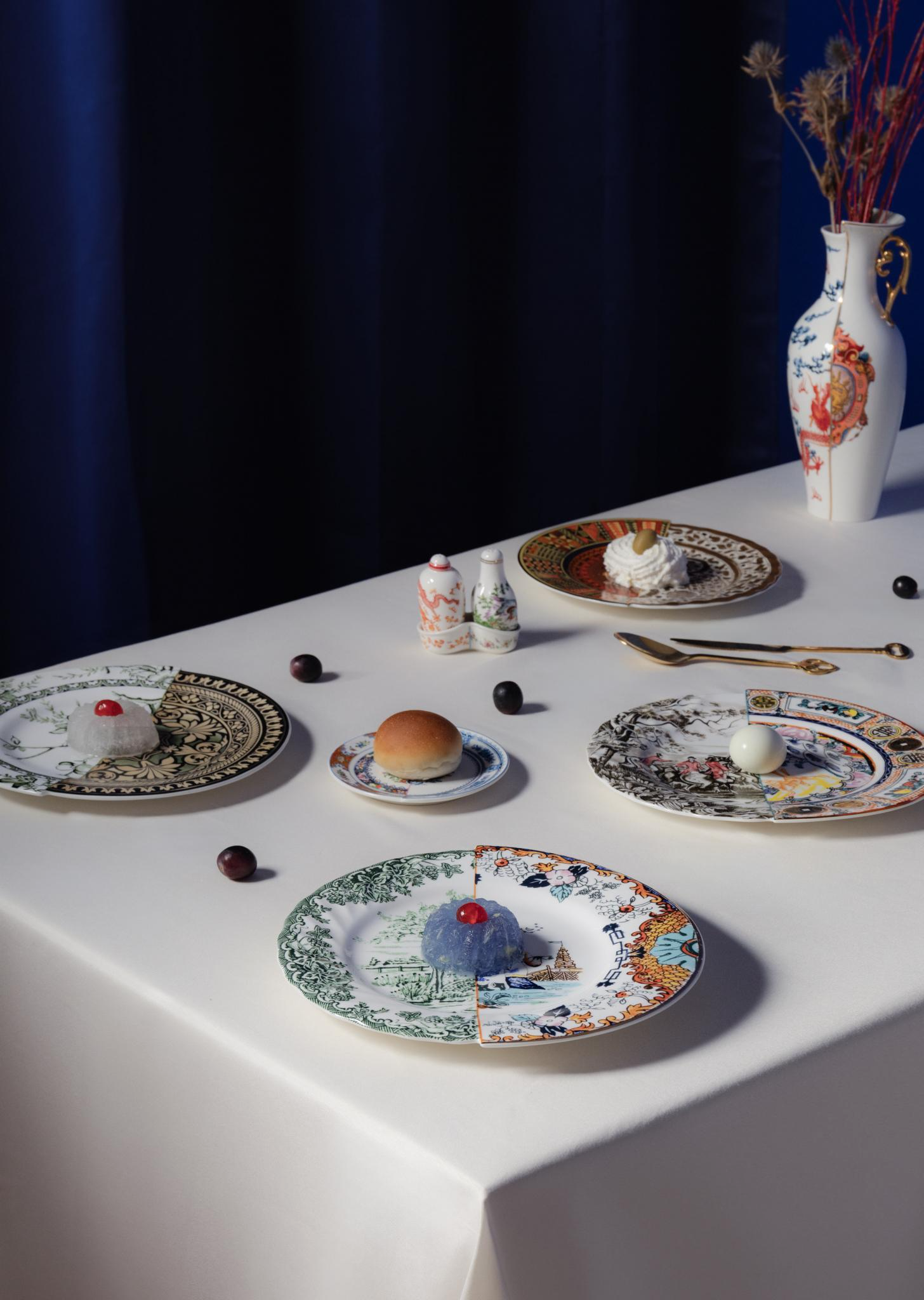 
Assiette plate design « Hybrid Ipazia » en porcelaine