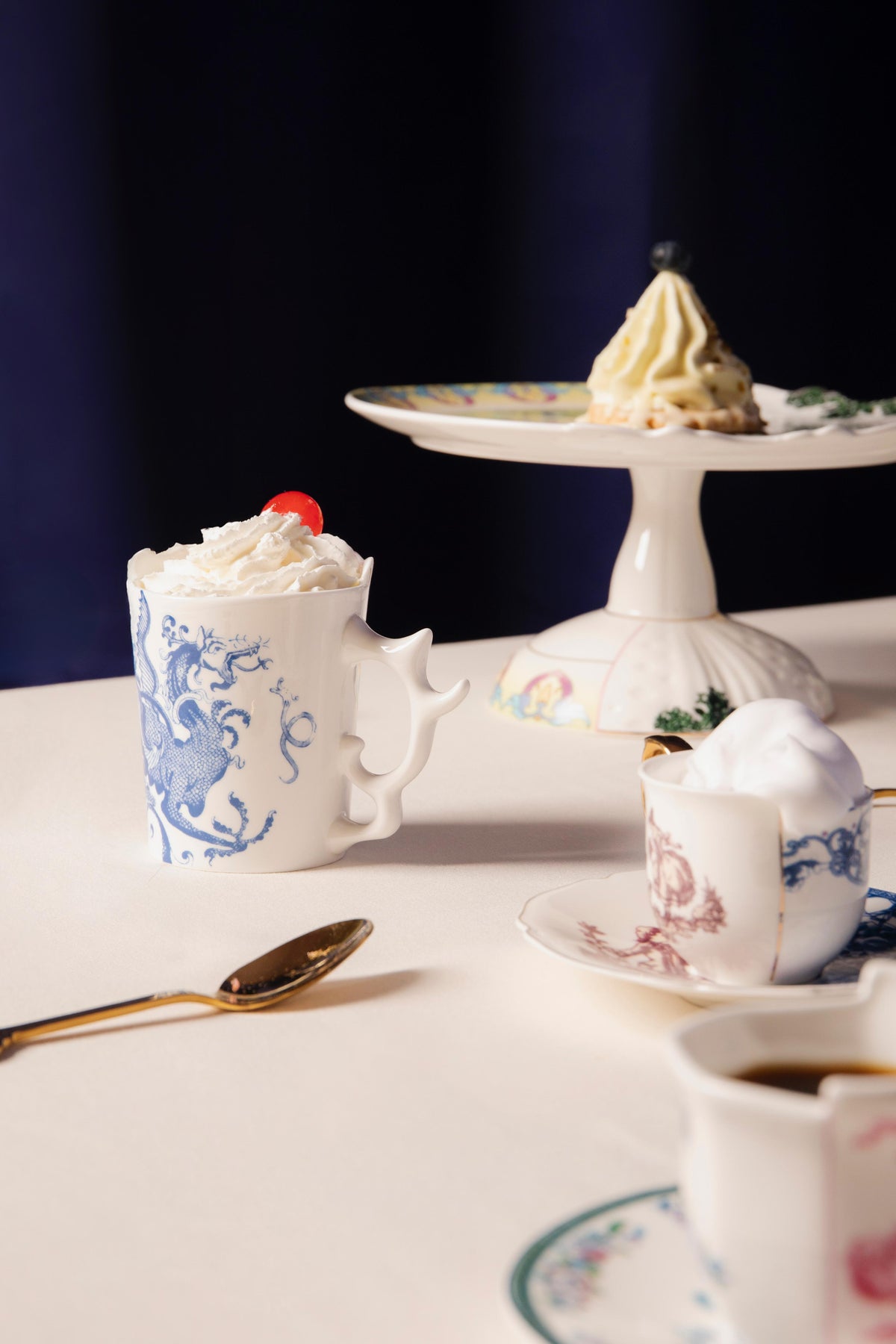 
Mug design « Hybrid Procopia » en porcelaine