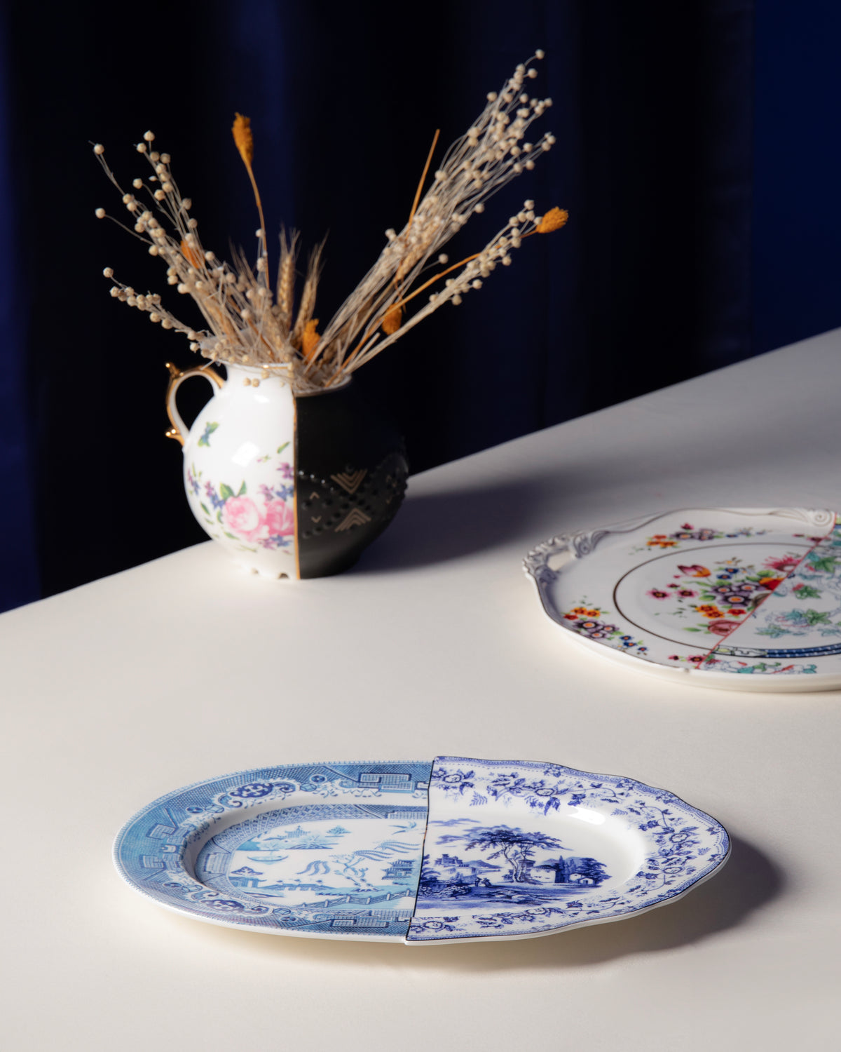 
Design Serving Platter "Hybrid Dionira" made of Porcelain