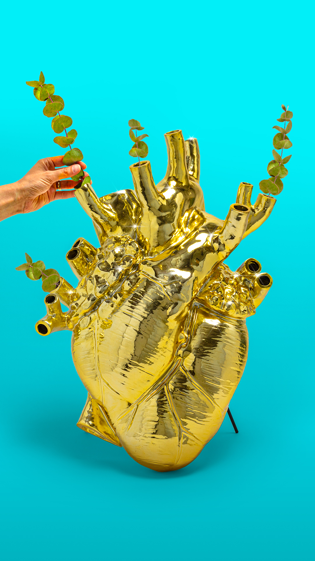 
Vase design « Love in Bloom » - Or / 42 x 60 cm