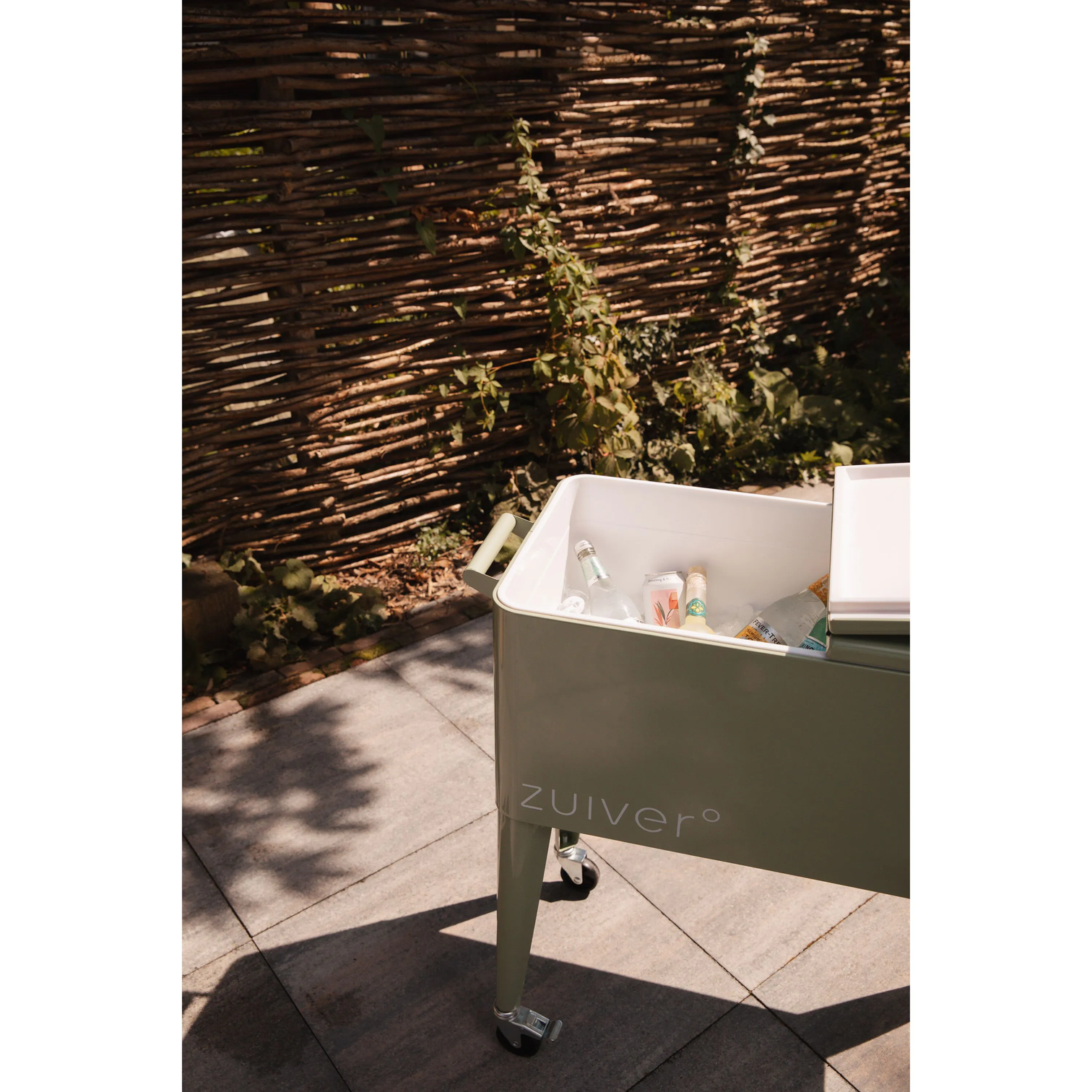 
Designer Radiator "Be Cool" - Green