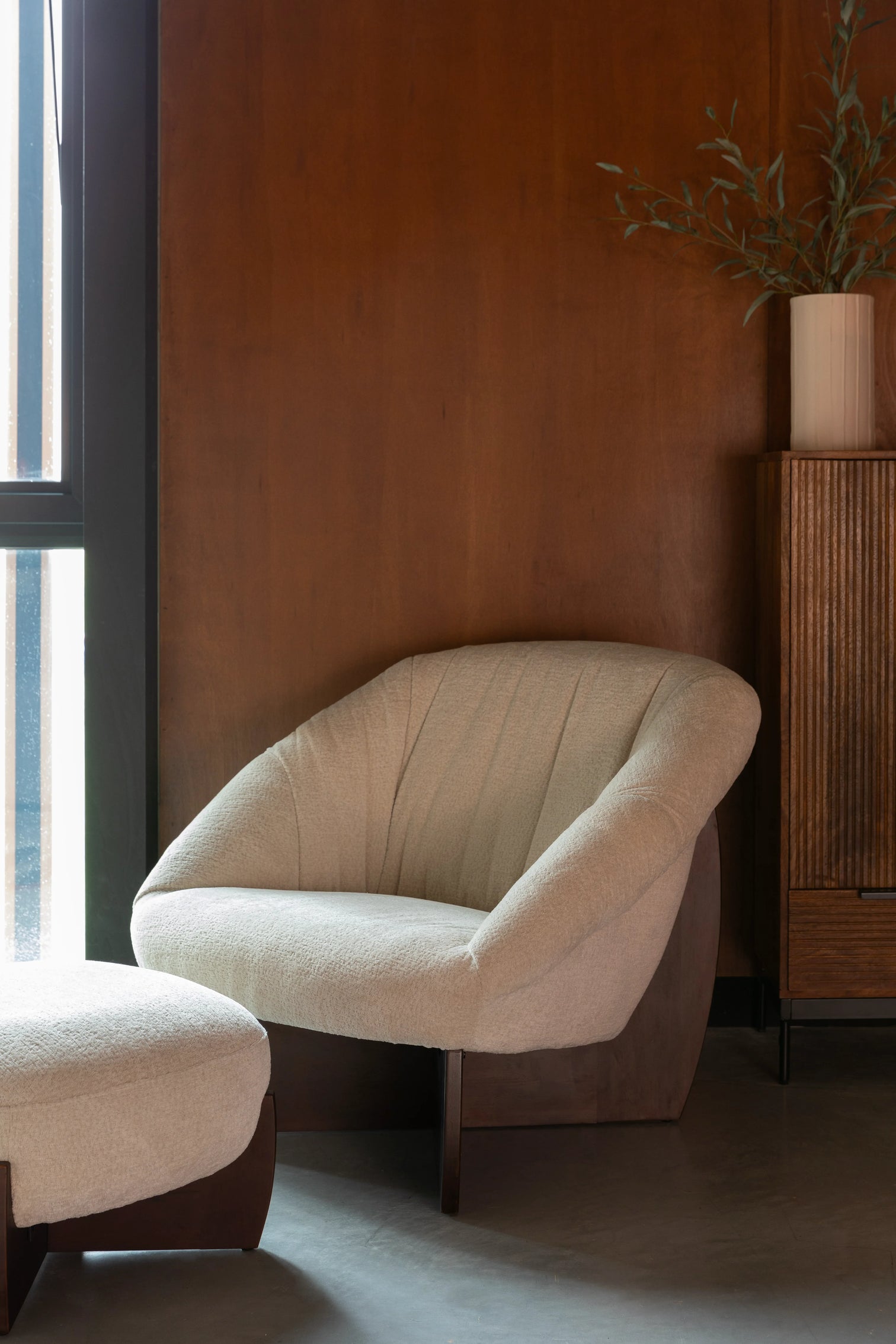 
Designer Lounge Chair "Emilius" - Without footrest