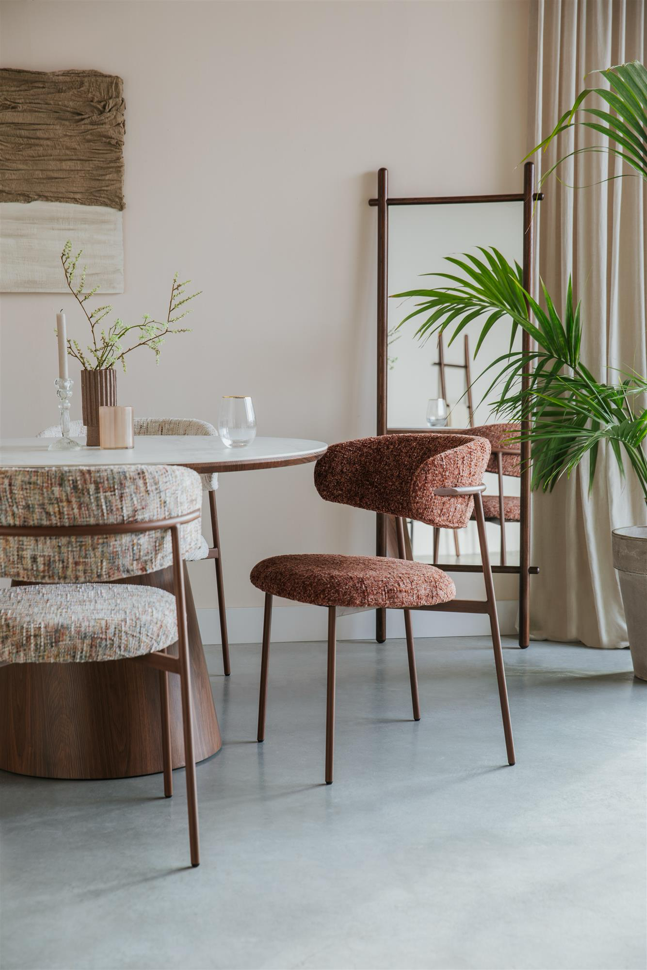 
High-Quality Dining Chair "Claes" - Frame: Walnut, Upholstery: Beige tones