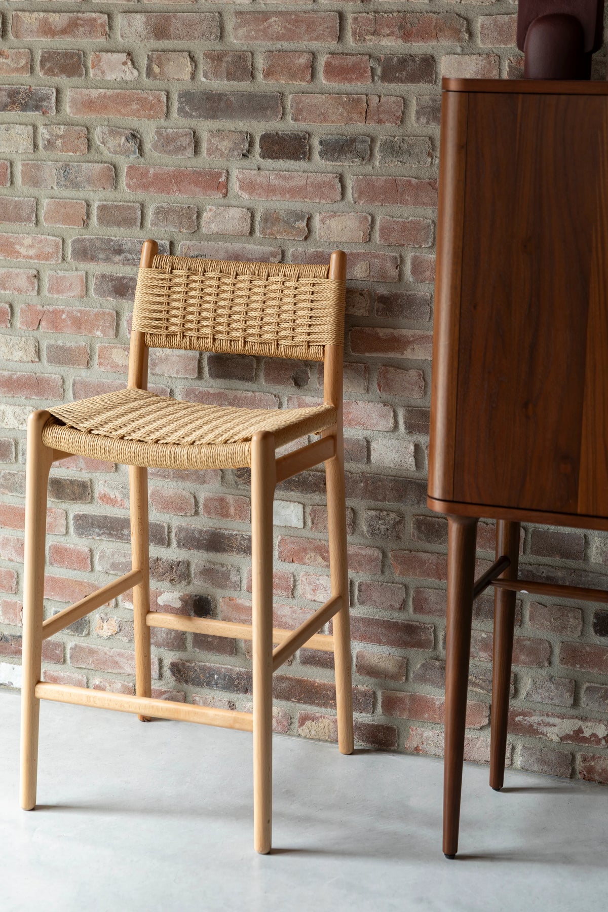 
Massivholz Design Barstuhl „Cecile“ - Natural