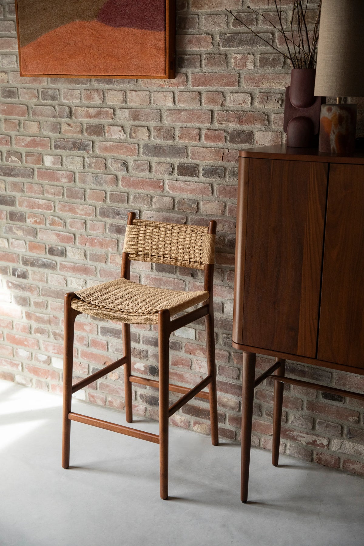 
Massivholz Design Barstuhl „Cecile“ - Nussbaum