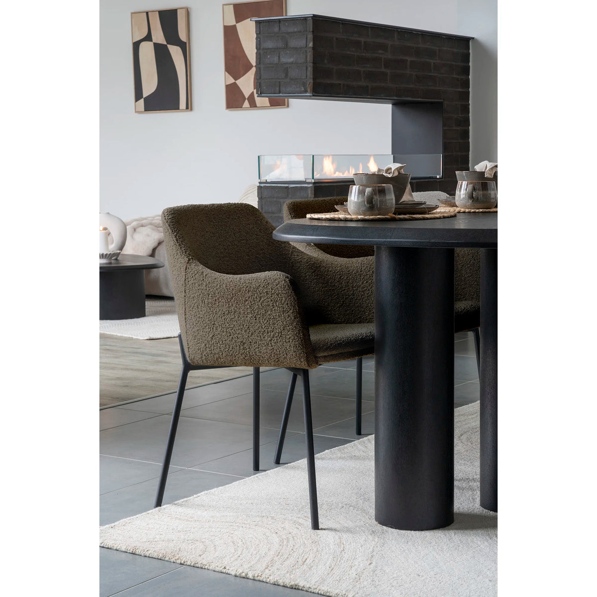 
Design Esszimmerstuhl „Melilla“ mit Armlehnen - Bouclé Braun