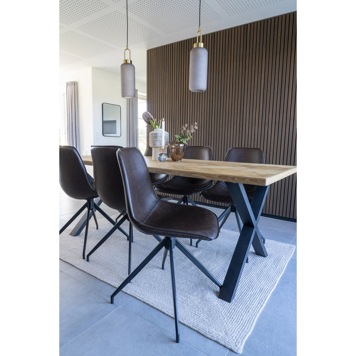 
Sedia da pranzo «Monaco» girevole a 360° - Ecopelle marrone scuro