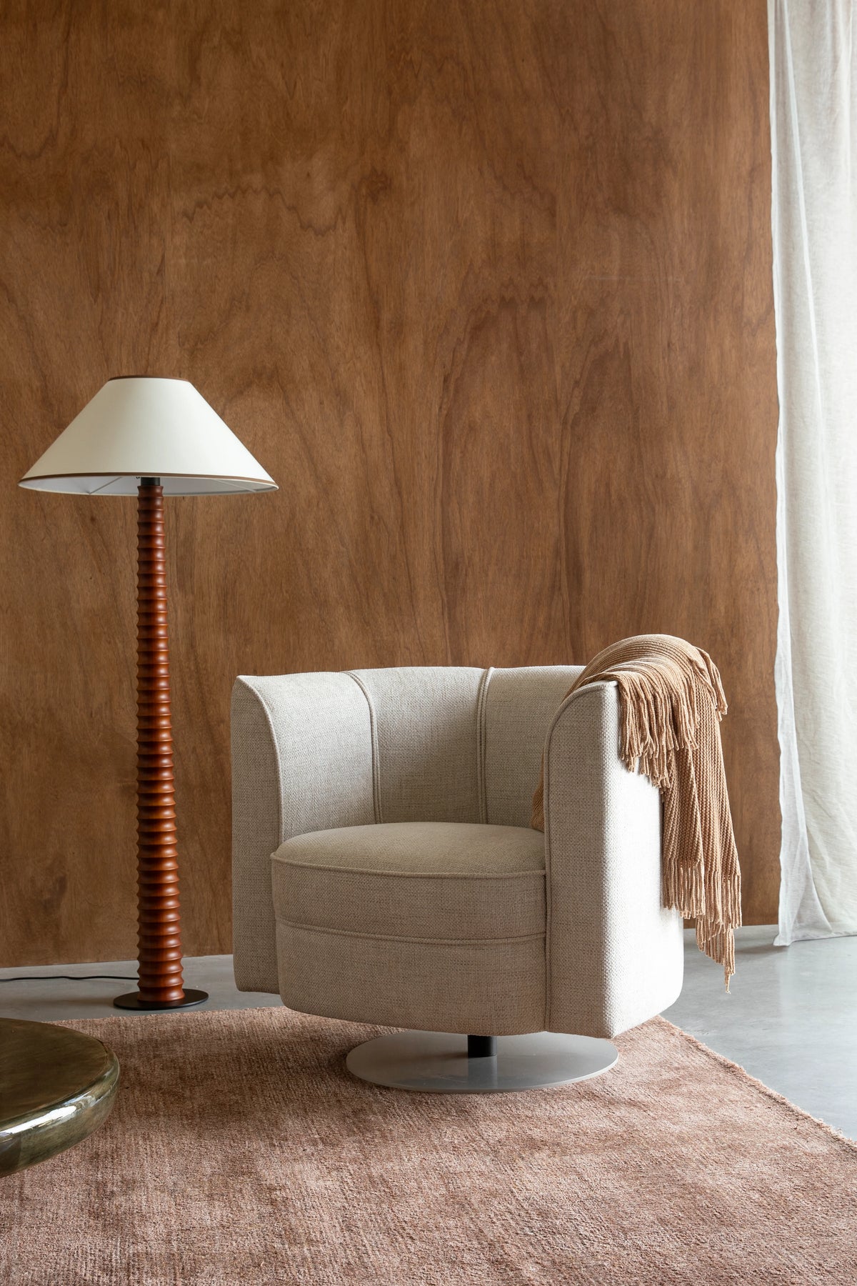 
Poltrona lounge girevole «Flower» - Beige chiaro