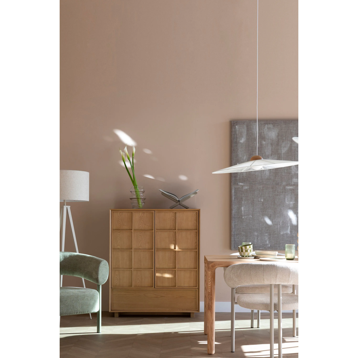
Massives Design Highboard „Raster“