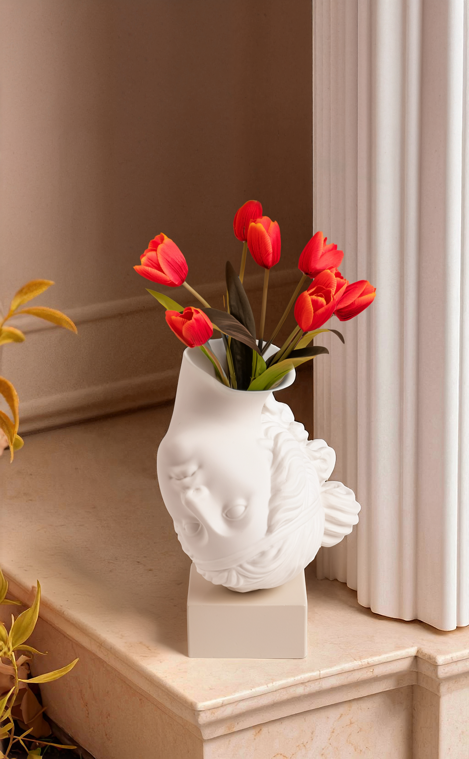 
Design Vase "Amor Volat"