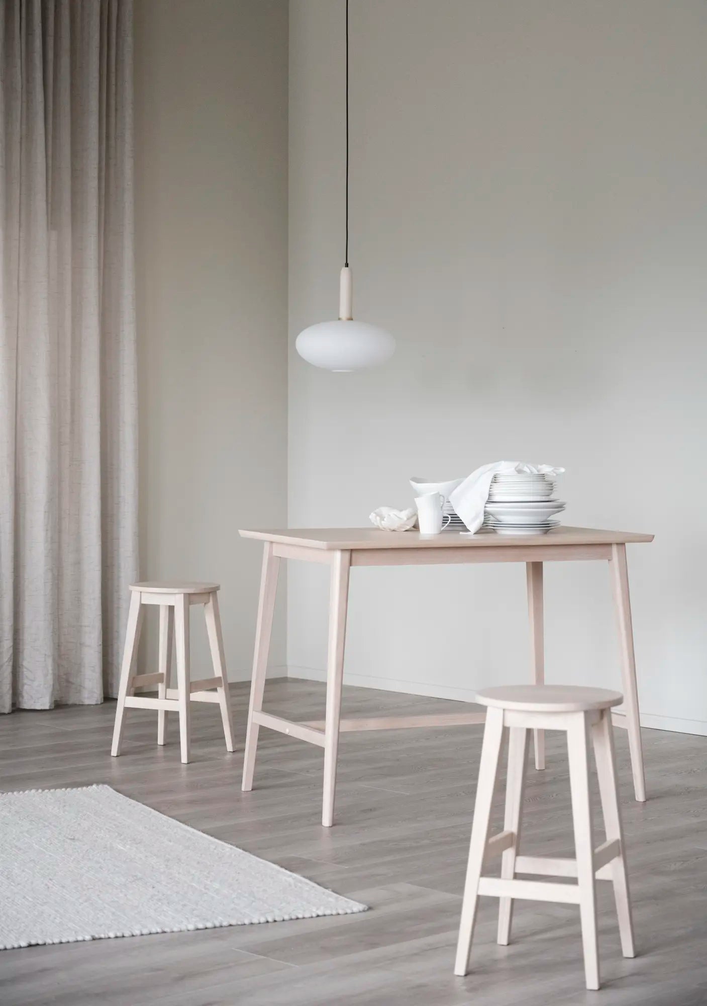 
Tabouret de bar de haute qualité « Austin » en chêne massif - Chêne clair