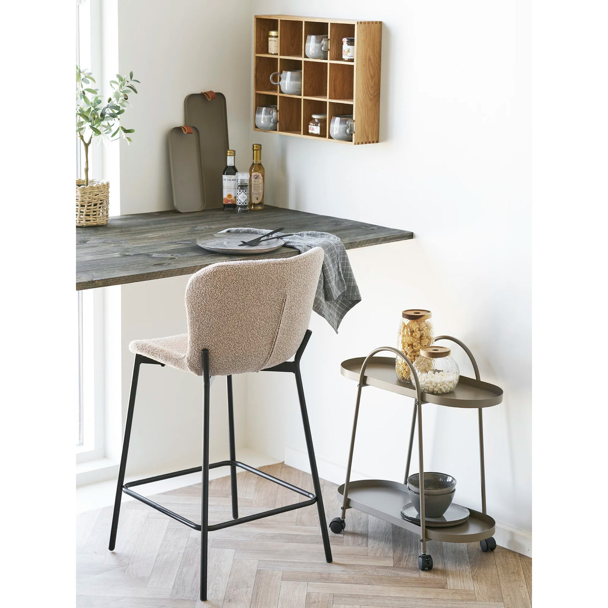
Sedia da bar di design «Macedo» - Beige