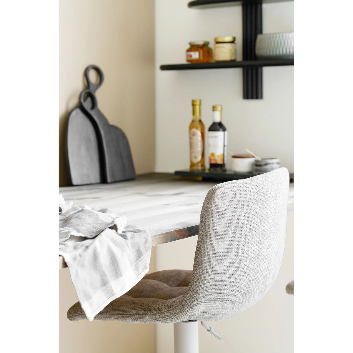 
Sgabello da bar di design «Middelfart» regolabile in altezza - Gamba: Grigio chiaro, seduta: Grigio chiaro
