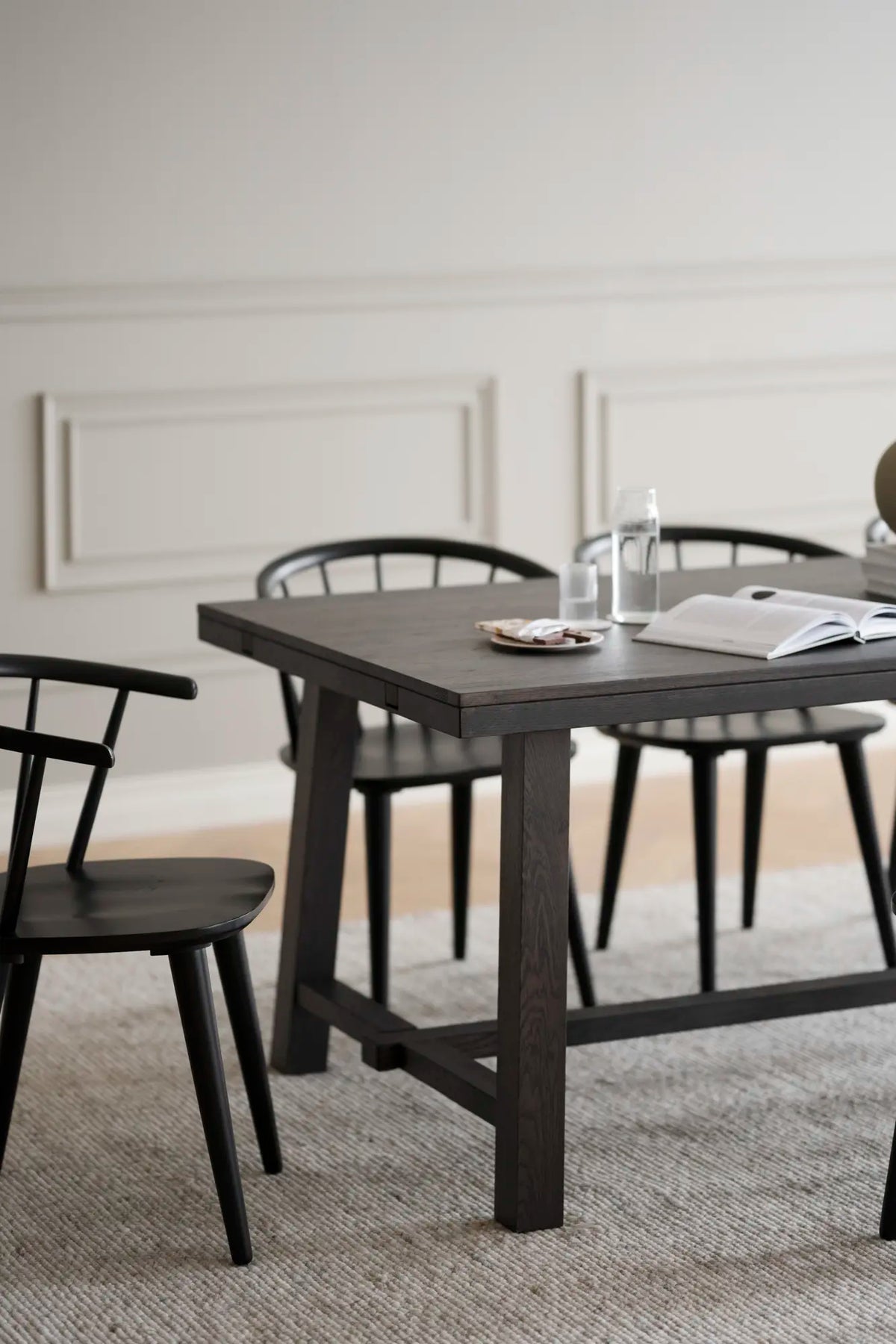 
Table de salle à manger extensible "Brooklyn II" en chêne massif, 170-270 x 95 cm - Marron foncé - Avec 2 rallonges, 270 x 95 cm