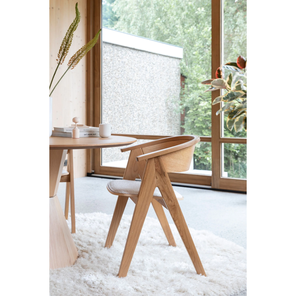 
Massivholz Design Armlehnstuhl „NDSM“ - Natural