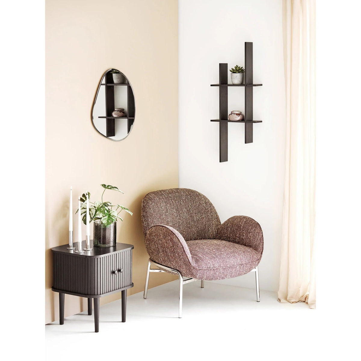 
Poltrona lounge di design «Zombo» - Gamba: Argento, seduta: Marrone scuro