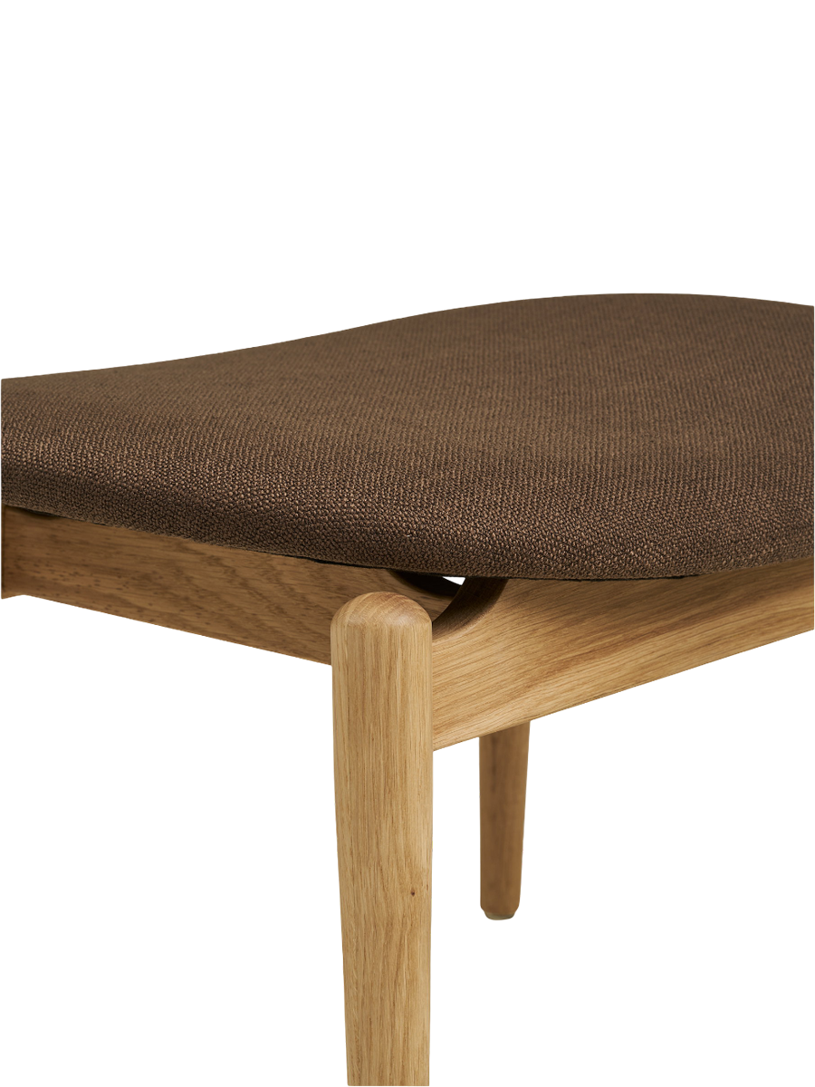
Fauteuil lounge design en bois massif « Olvera » avec repose-pieds