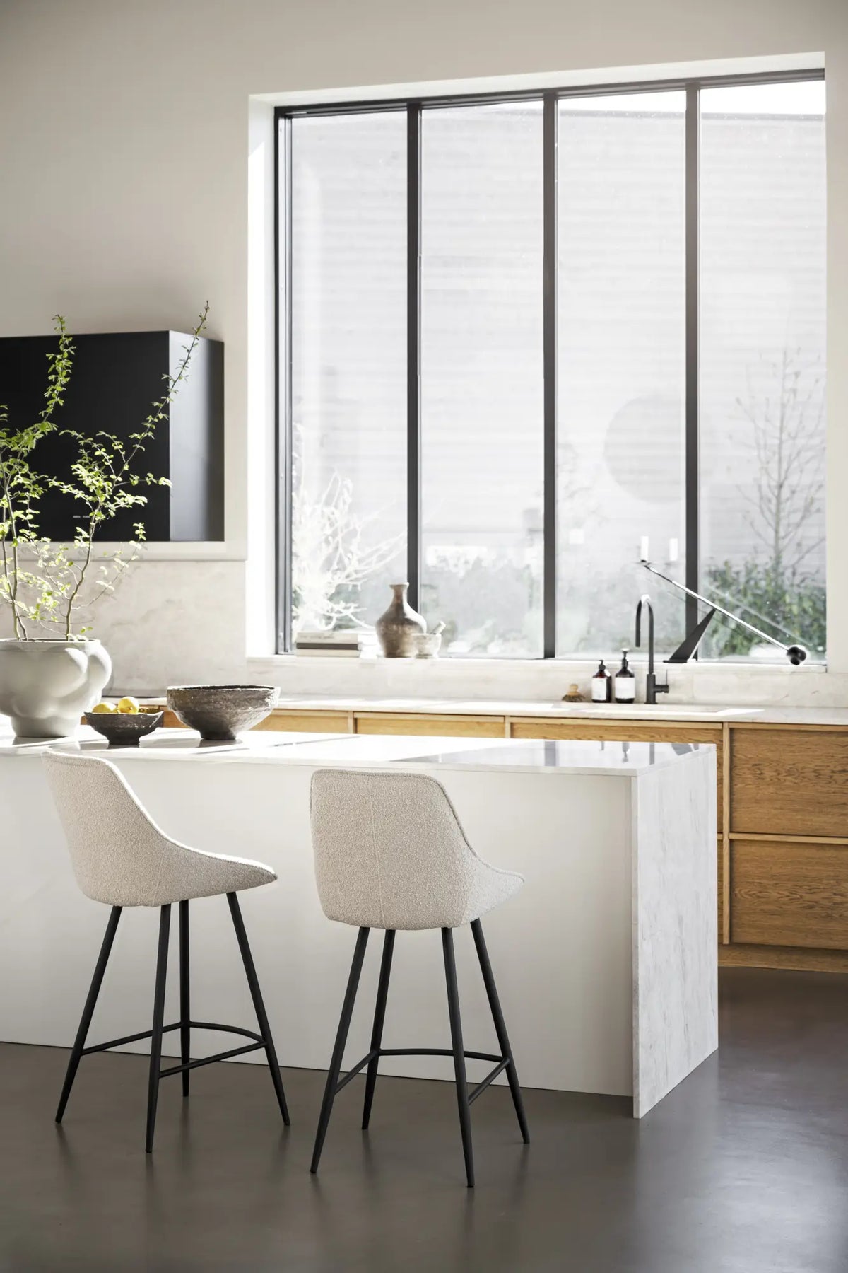 
Sedia da bar di design «Sina» - Beige Bouclé