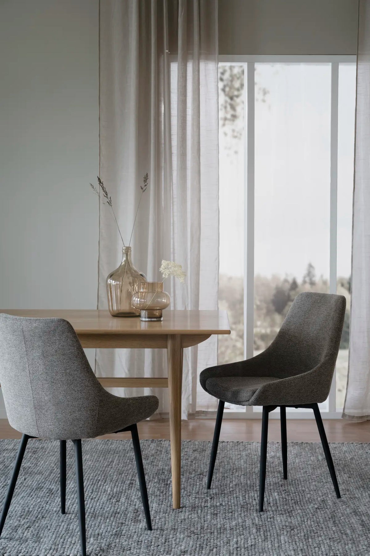 
Chaise de salle à manger design « Sina » - Tissu structuré gris