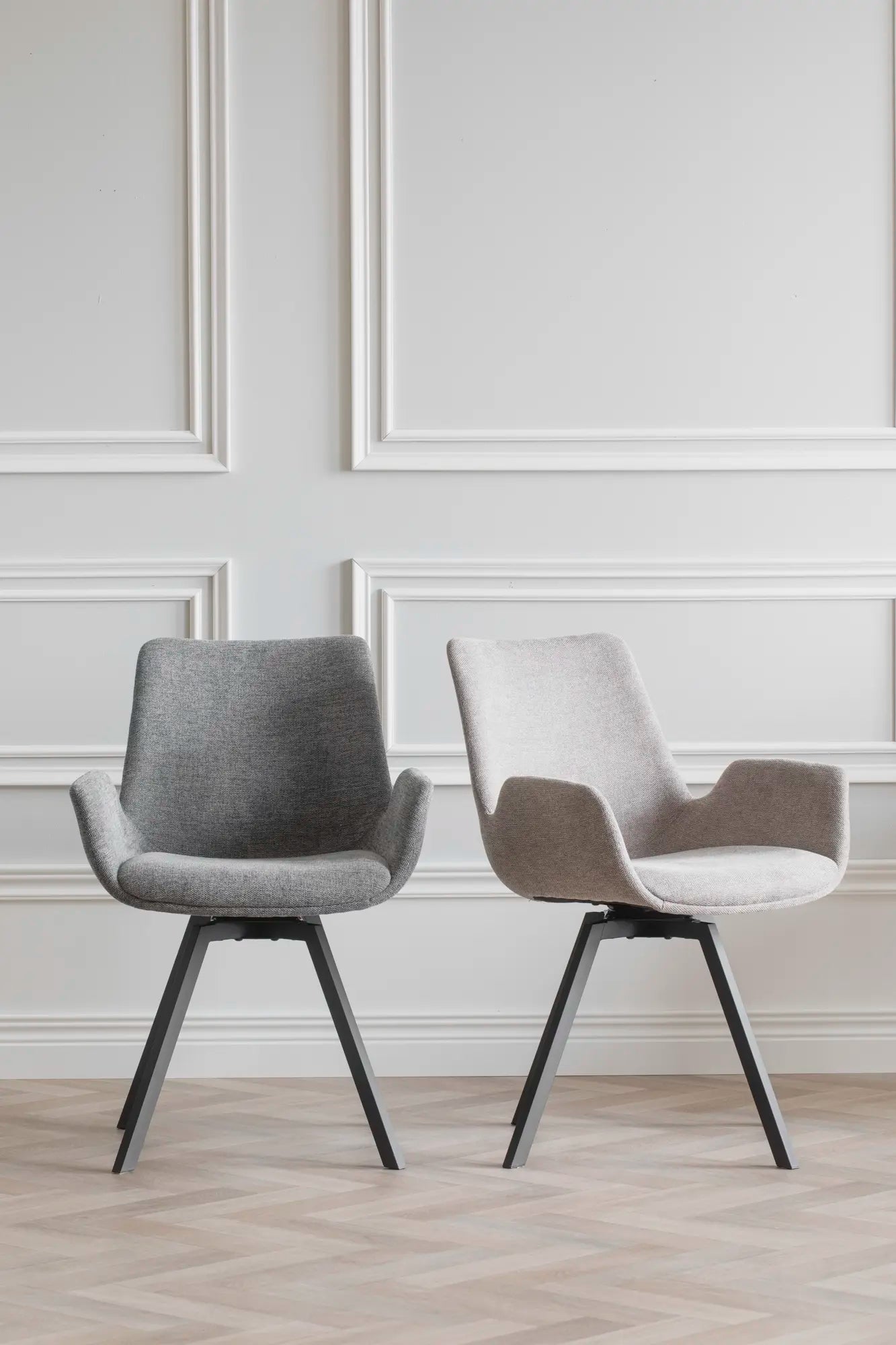 
360° Swivel Designer Armchair "Norwell" - Beige