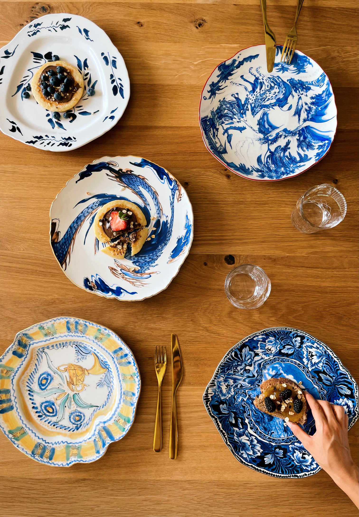 
Porcelain dinner plate "Maastricht Ship"