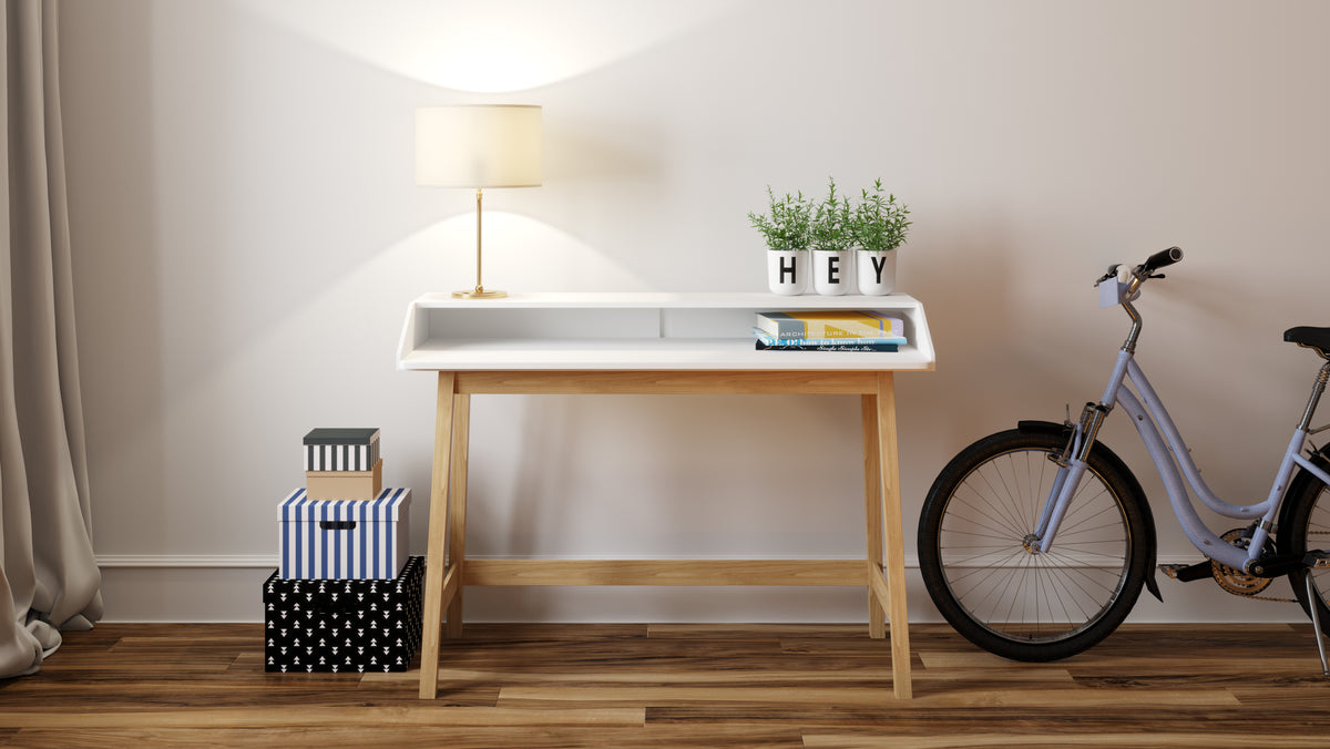 
Design Schreibtisch „St. James“ mit ausziehbarer Arbeitsfläche - Natural, Weiss