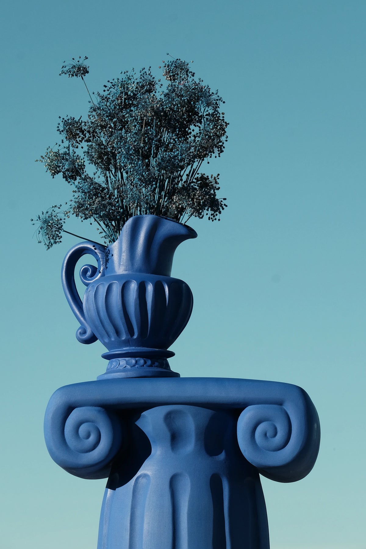
Pot de fleurs design intérieur et extérieur « Magna Graecia Blue Carafe »