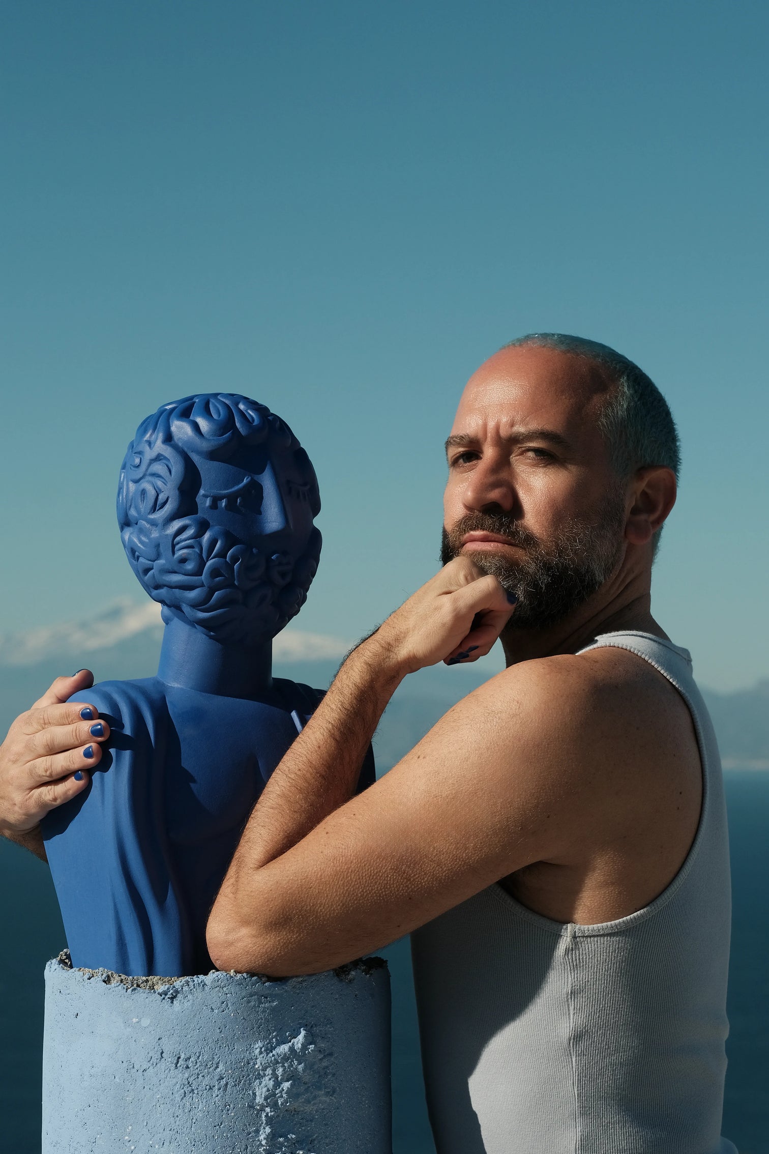 
Indoor & Outdoor Design Bust "Magna Graecia Man" - Blue