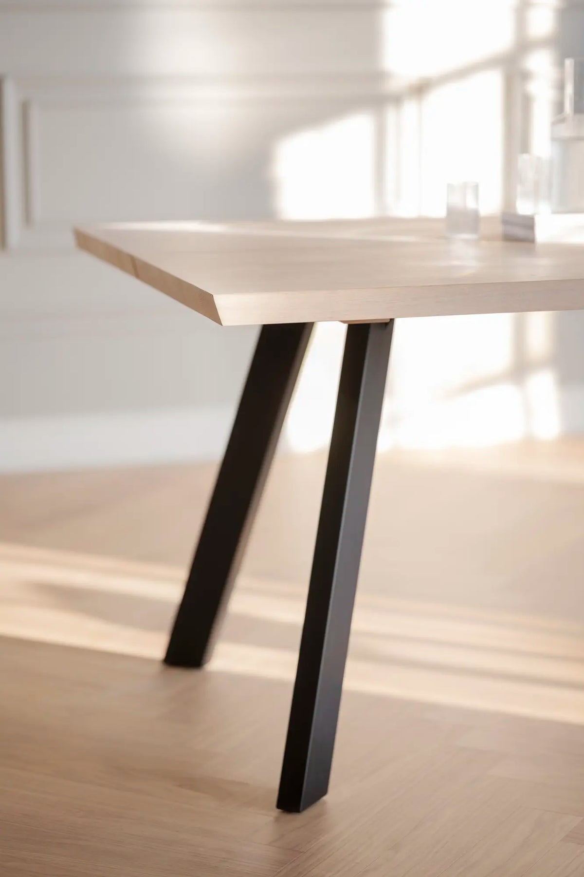 
Table de salle à manger en bois massif « Fred » 170 x 95 cm - Chêne Brun Foncé