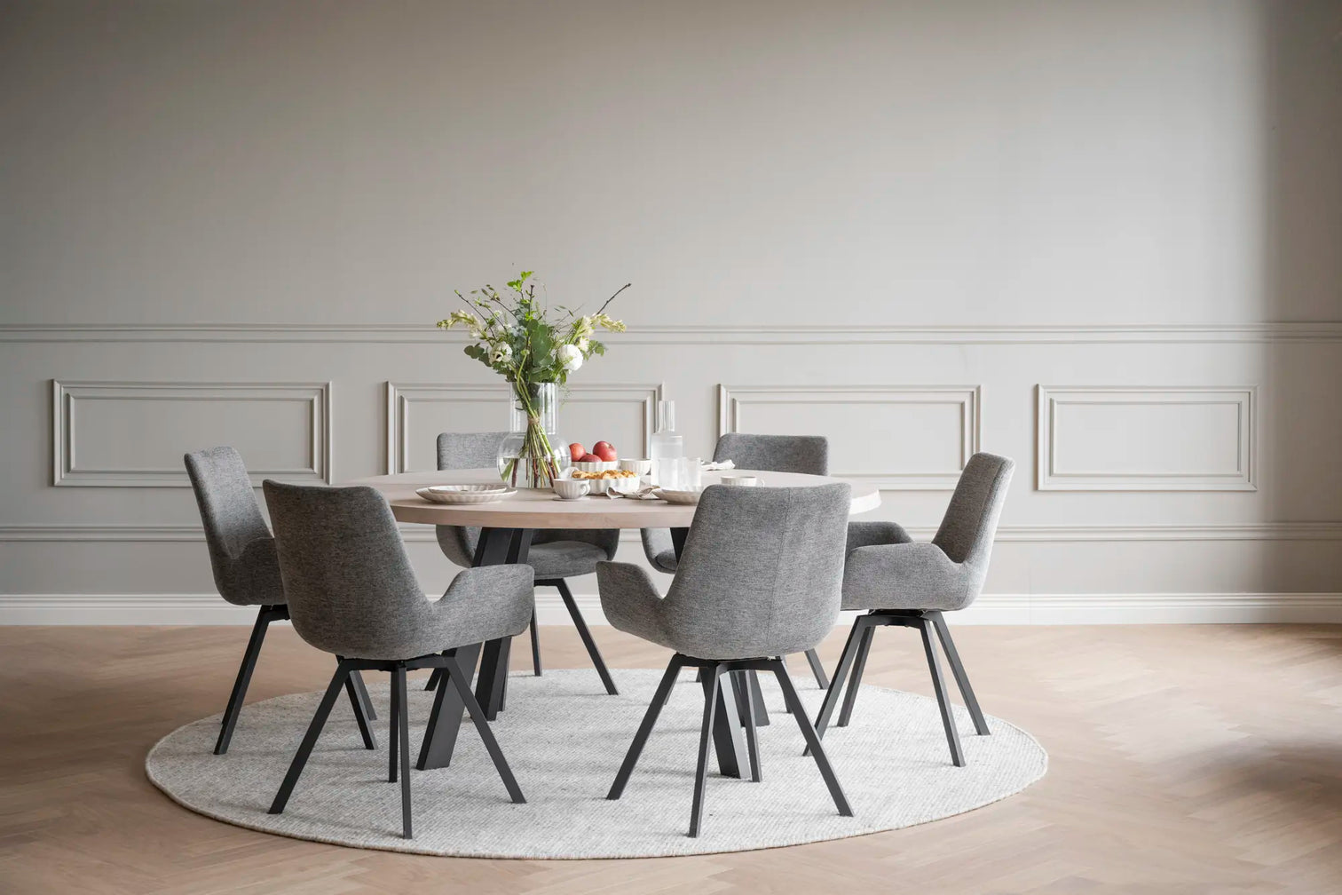 
Solid wood round dining table "Fred" Ø 160 cm - Light oak