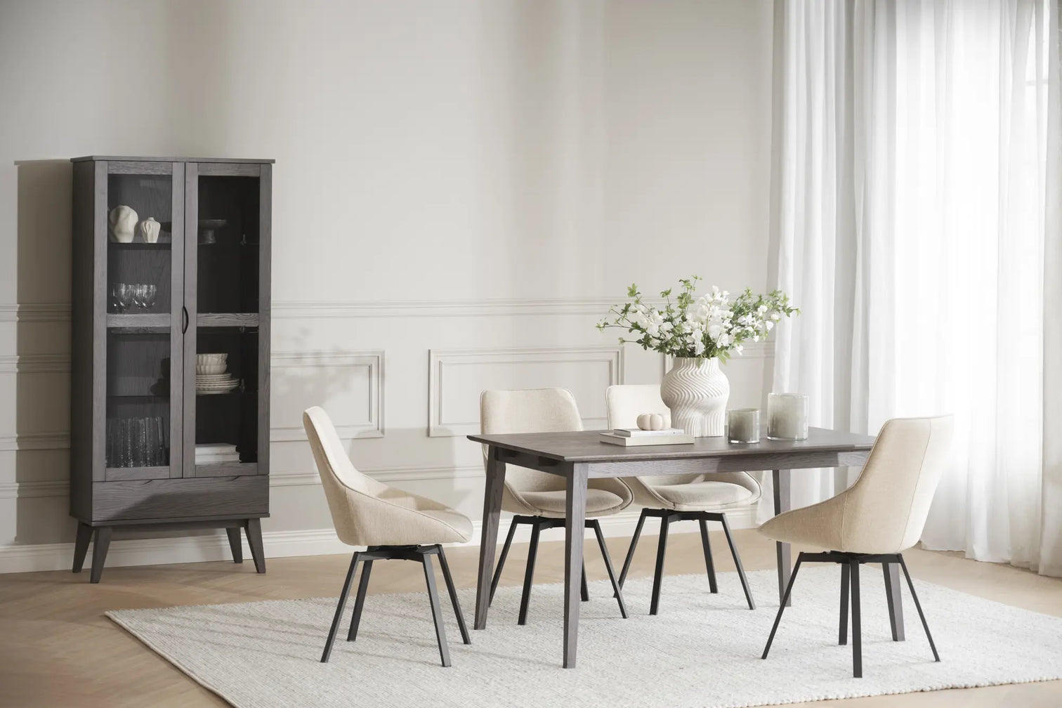 
360° Swivel Design Chair "Alison" - Light beige