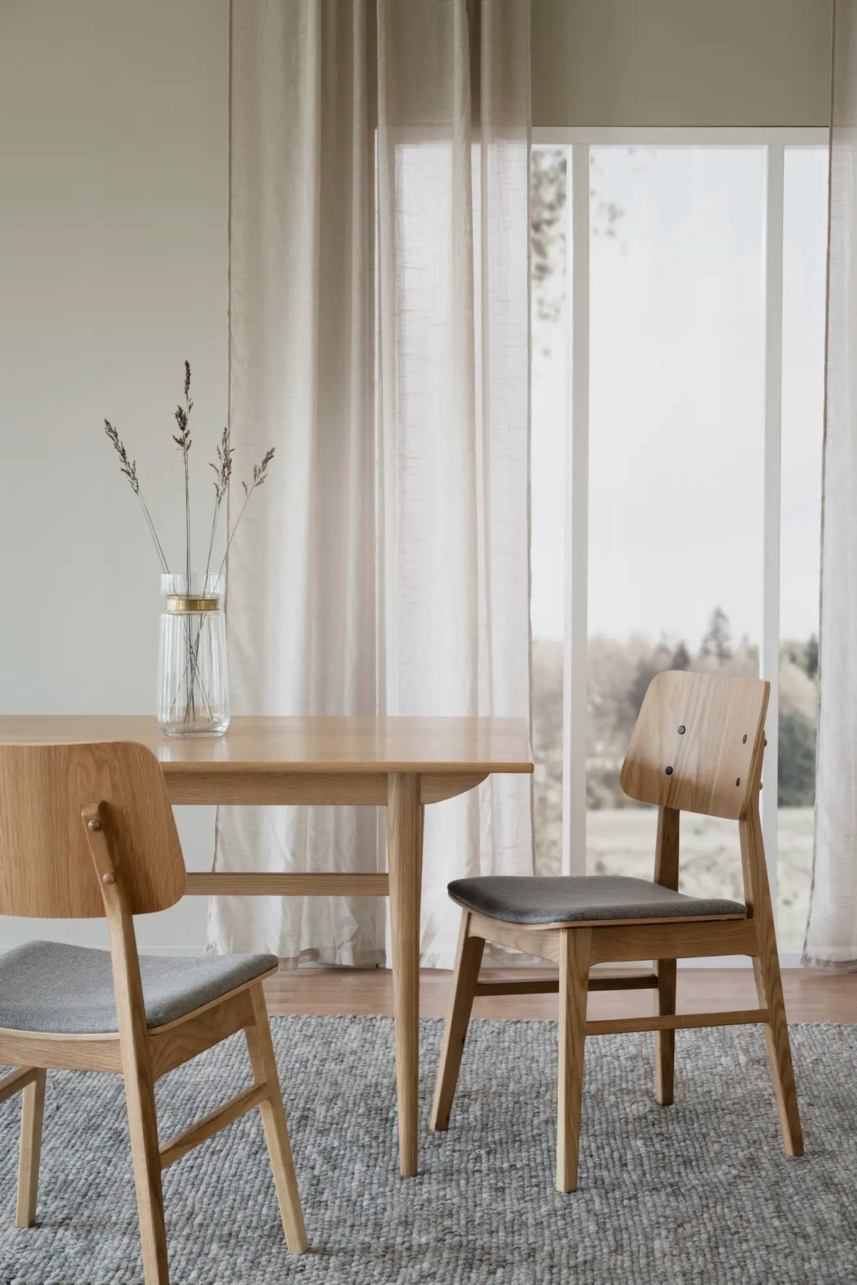 
Sedia di design “Nagano” in legno di rovere massiccio - Rovere Naturale