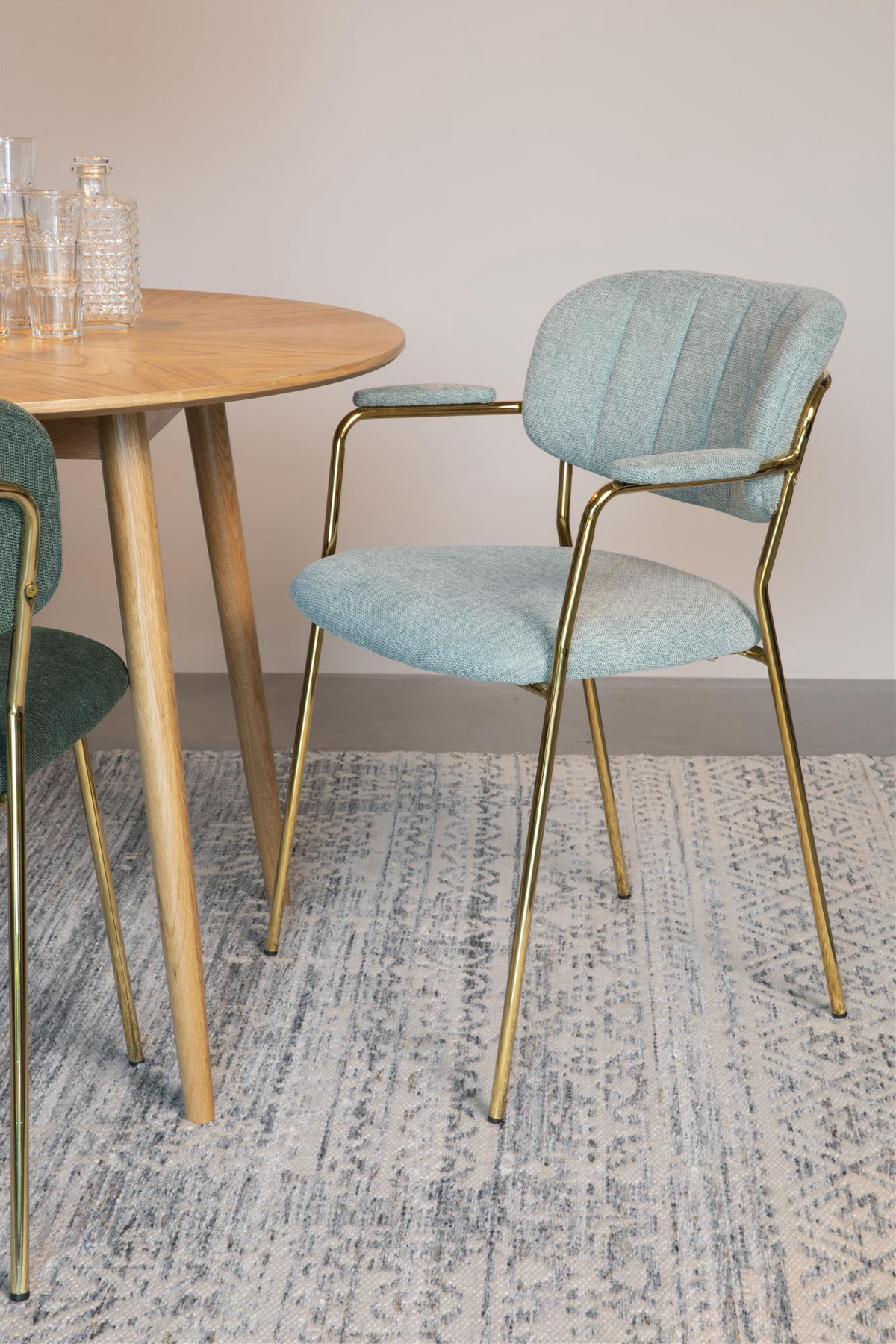 
High-Quality Armchair "Jolien" - Light green / Gold