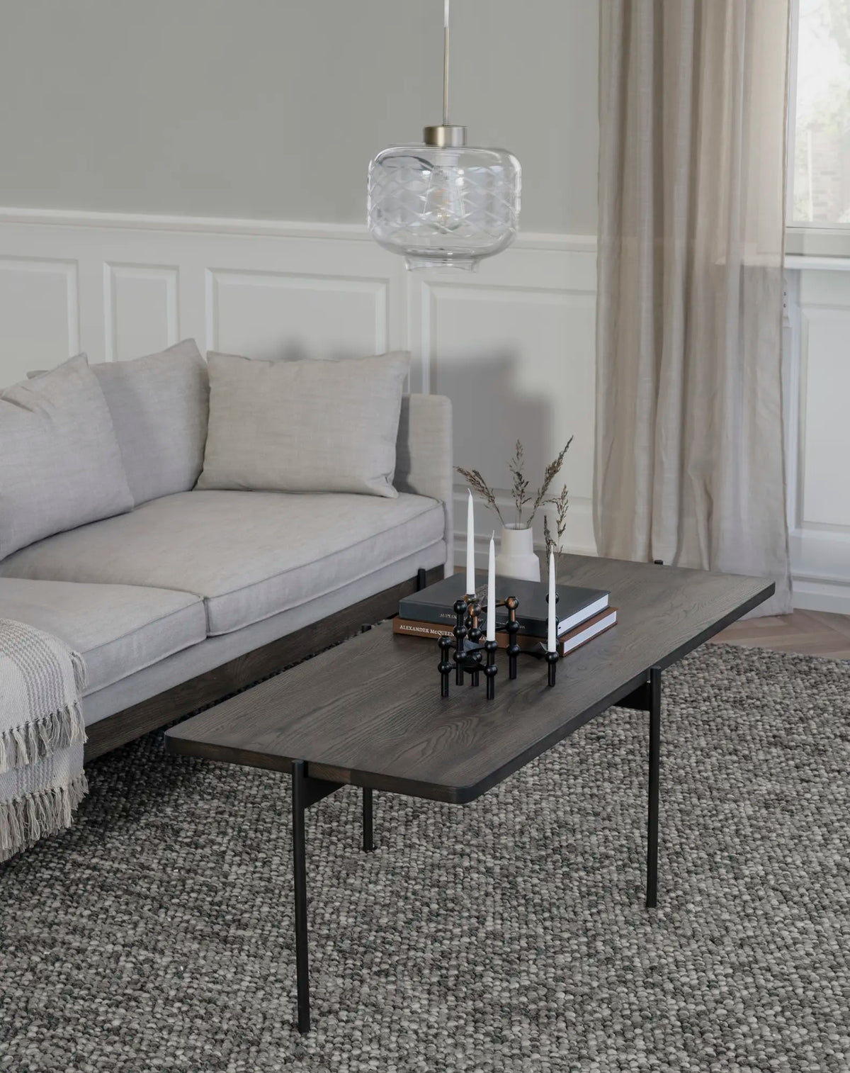 
Design Couchtisch „Shelton“ - Esche Dunkelbraun