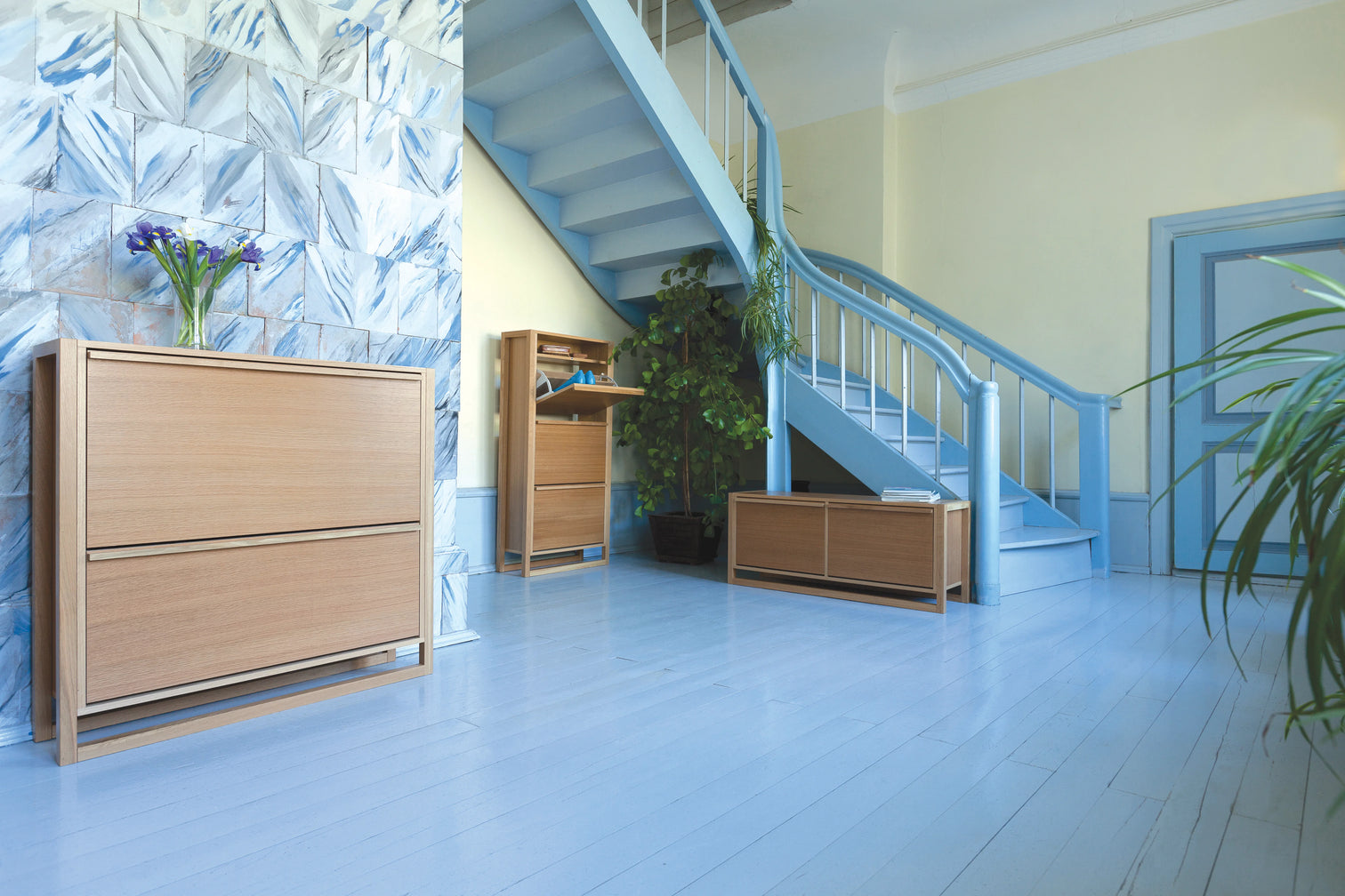 
High-quality shoe cabinet and bench "NewEst" with 2 doors