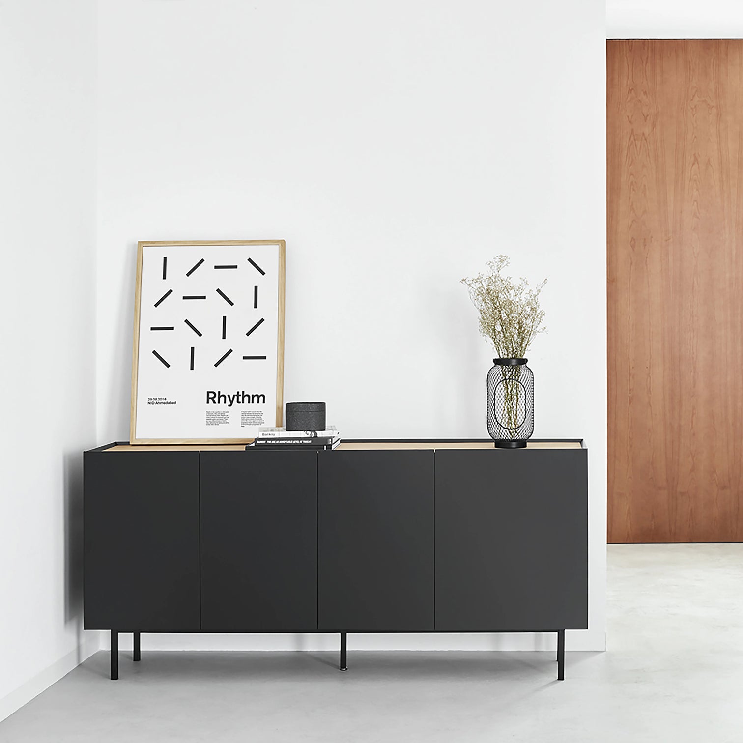 
Design Sideboard „Arista“ - 4-türig - Schwarz