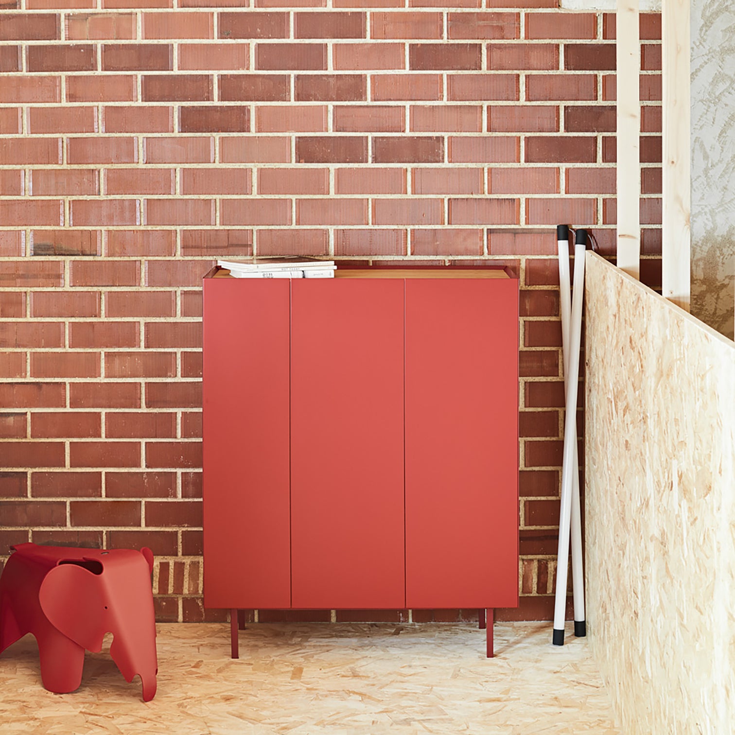 
Design Highboard „Arista“ - Bordeaux