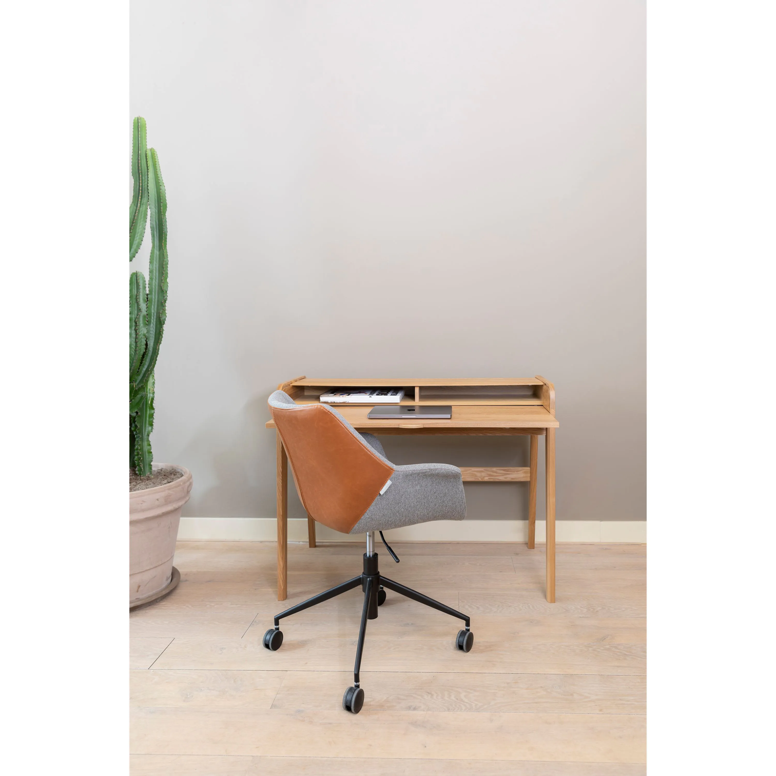 
Chaise de bureau design « Doulton »