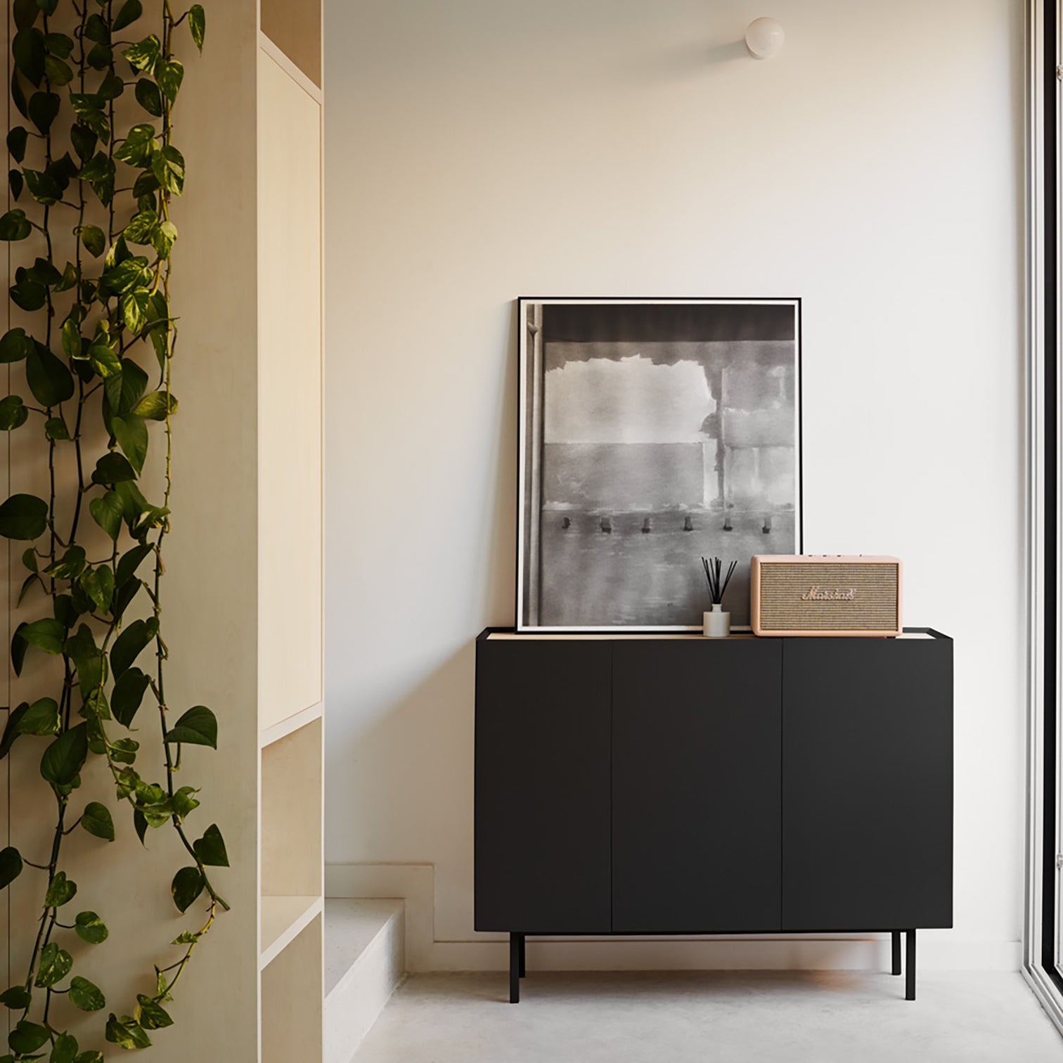 
Design Sideboard „Arista“ - 3-türig - Schwarz